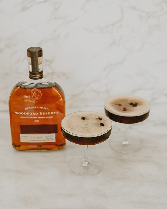 woodford-holiday-espresso-manhattan-featured-image.jpg