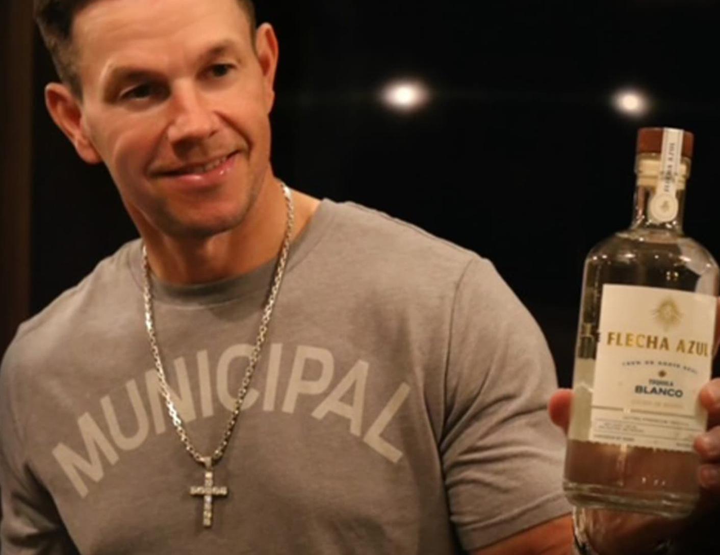 celebrity_spirits_split_tout_14.jpg
