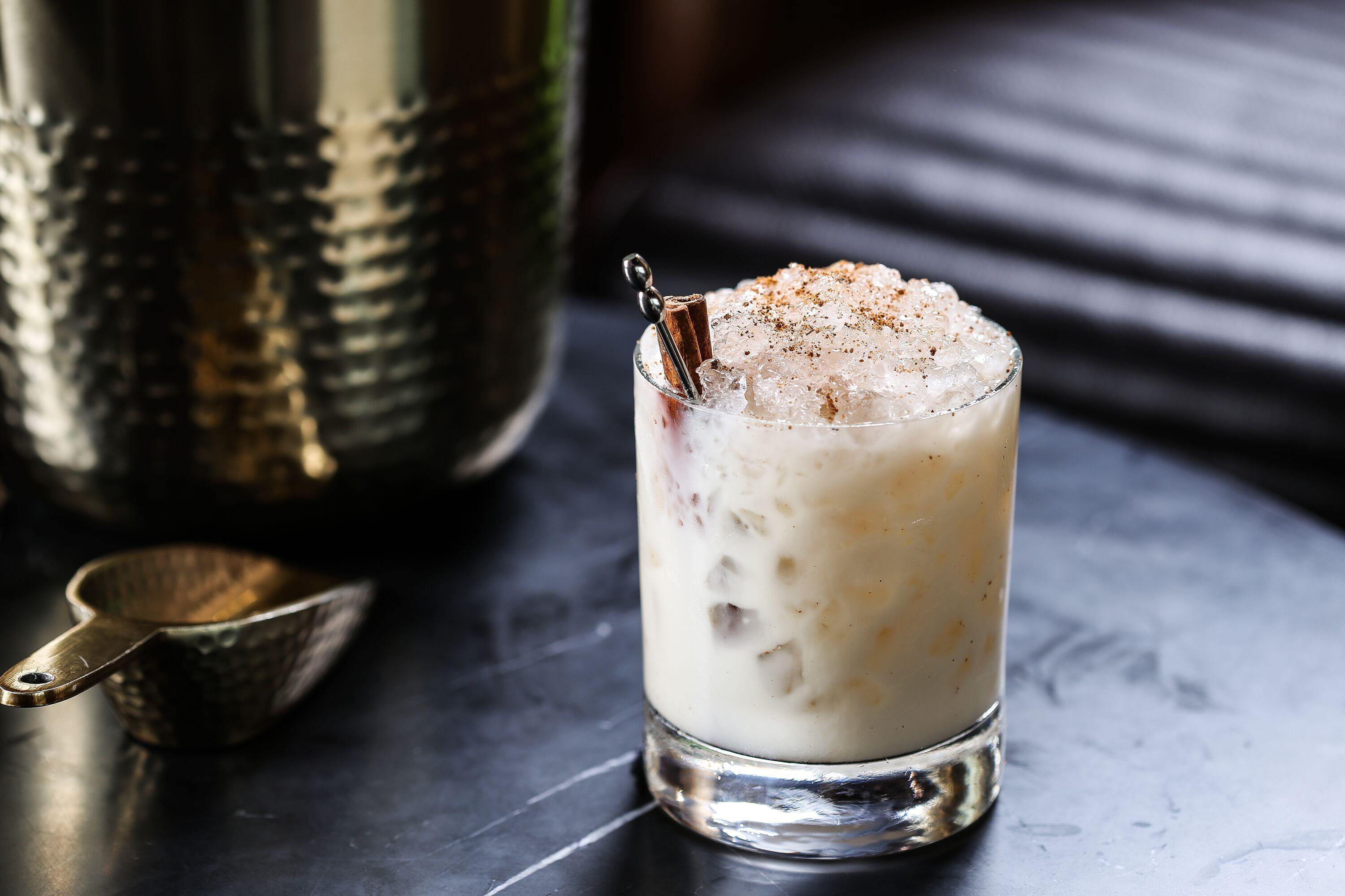 FY21_AngelsEnvy_Lifestyle_Cocktail_IMG_1362-3.jpg