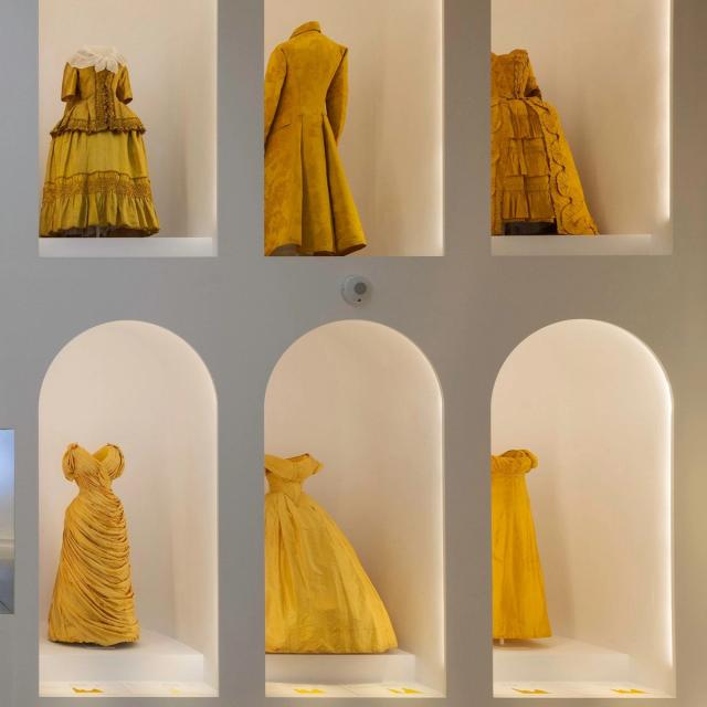 Golden dresses in the Sleeping Beauties: Reawakening Fashion exhibition