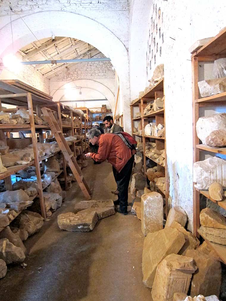 Condition survey of stone monuments at the Cyrene Museum