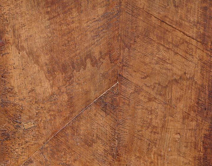 Tool marks on back surface