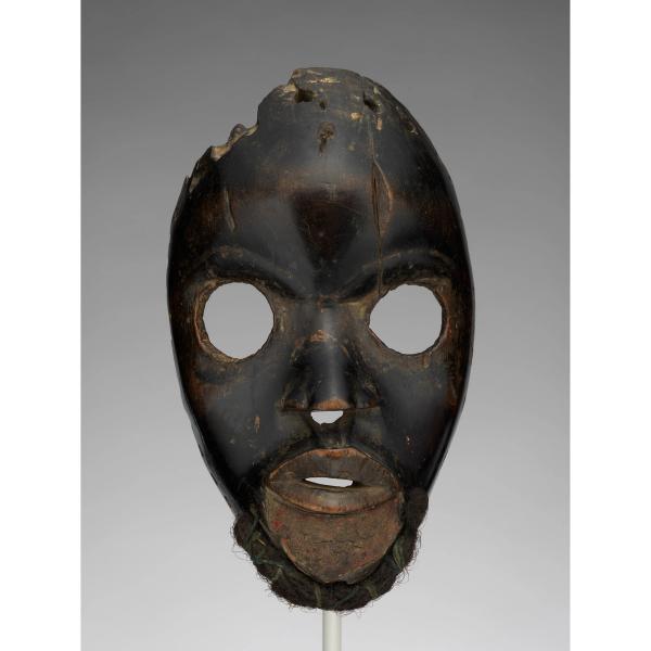 Cover Image for 1543. Face masks, Dan artists