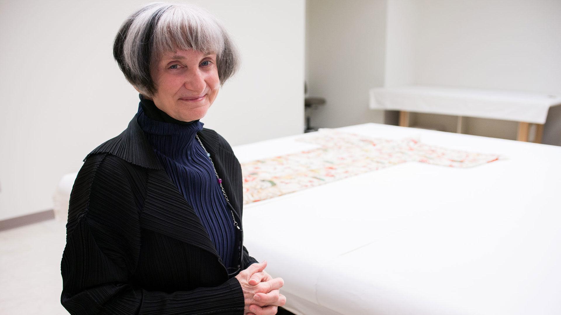 Outer Robe (Uchikake) with Mount Penglai - Japan - Edo period (1615 ...