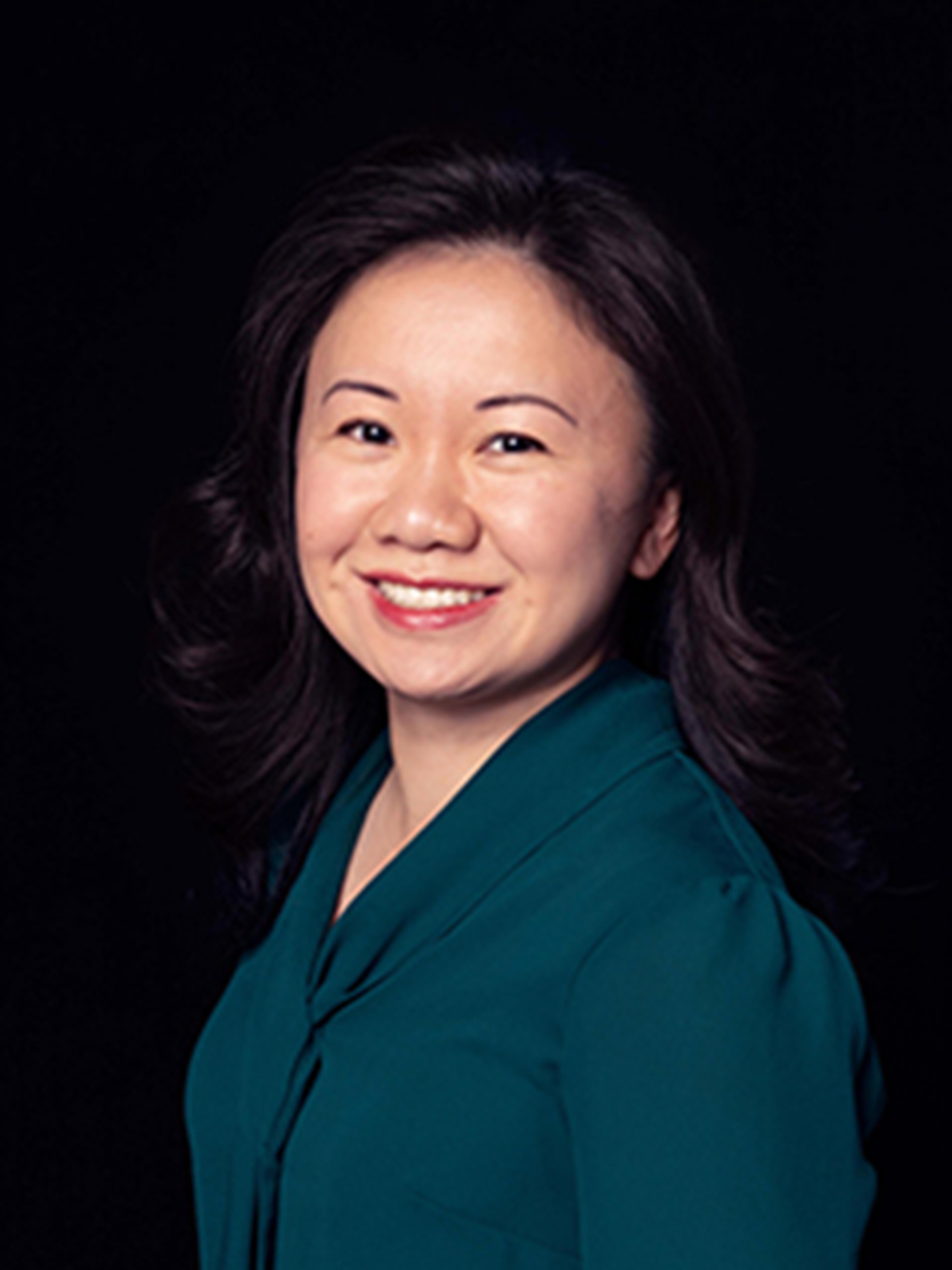 Headshot of Amanda Chau