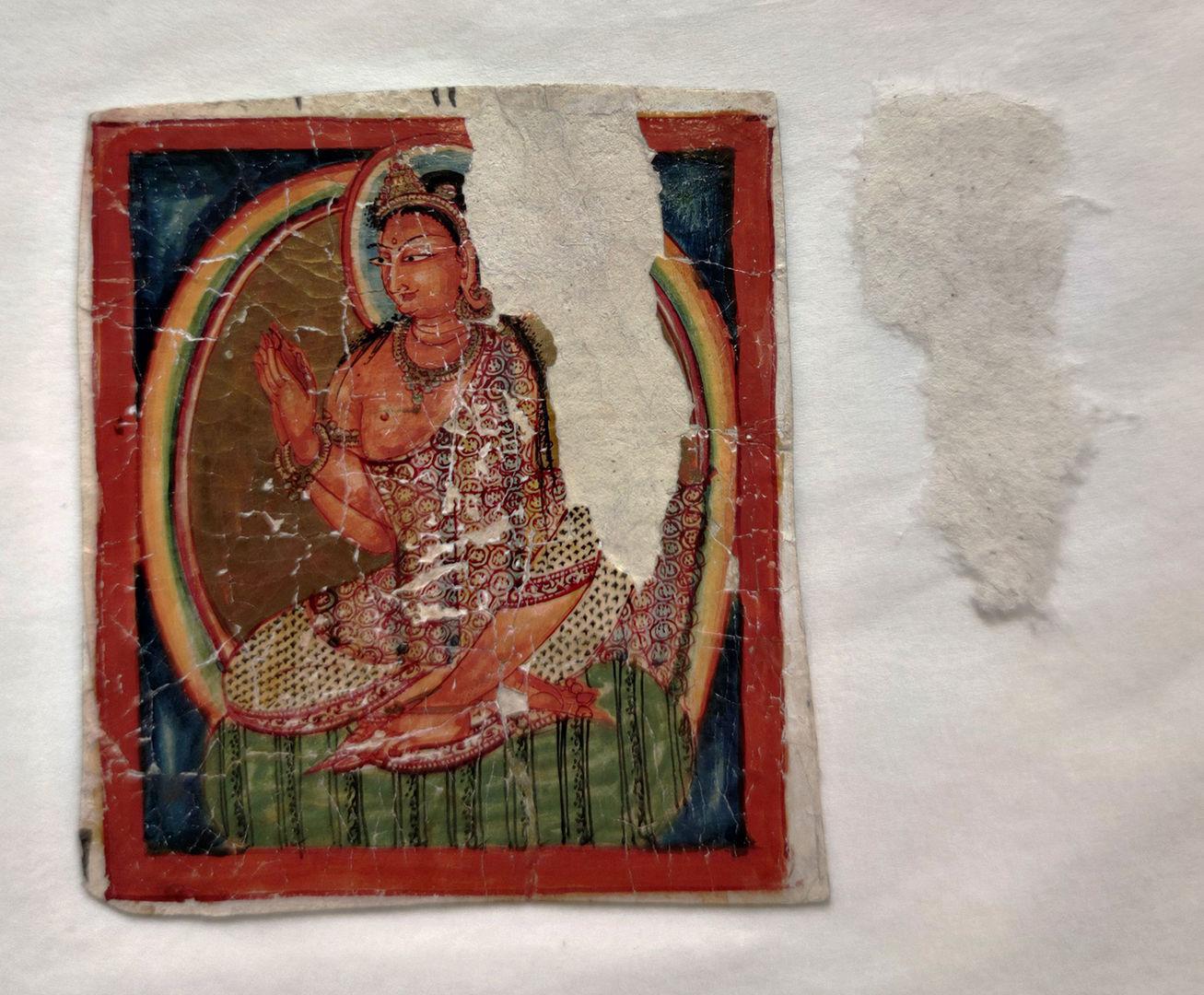 The artwork and the paper sheet on the right