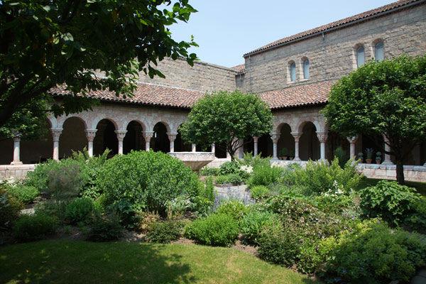 Cloister from Saint-Michel-de-Cuxa, ca. 1130–40. Made in present-day France. Marble; 90 ft. x 78 ft. (2,743 x 2,377 cm). The Metropolitan Museum of Art, New York, The Cloisters Collection, 1925 (25.120.398–.954). Photograph courtesy Karin Willis