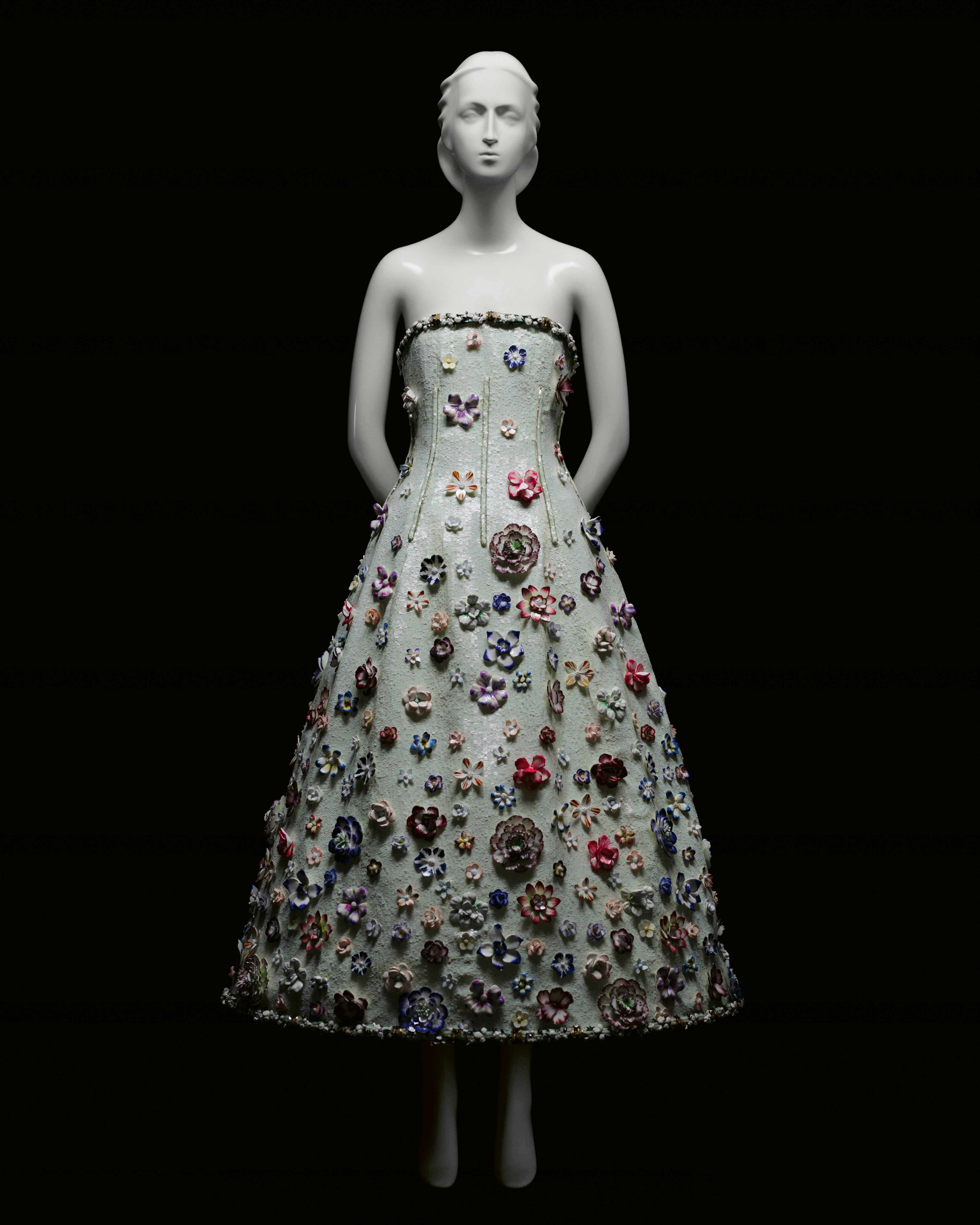 Karl Lagerfeld: A Line of Beauty - The Metropolitan Museum of Art