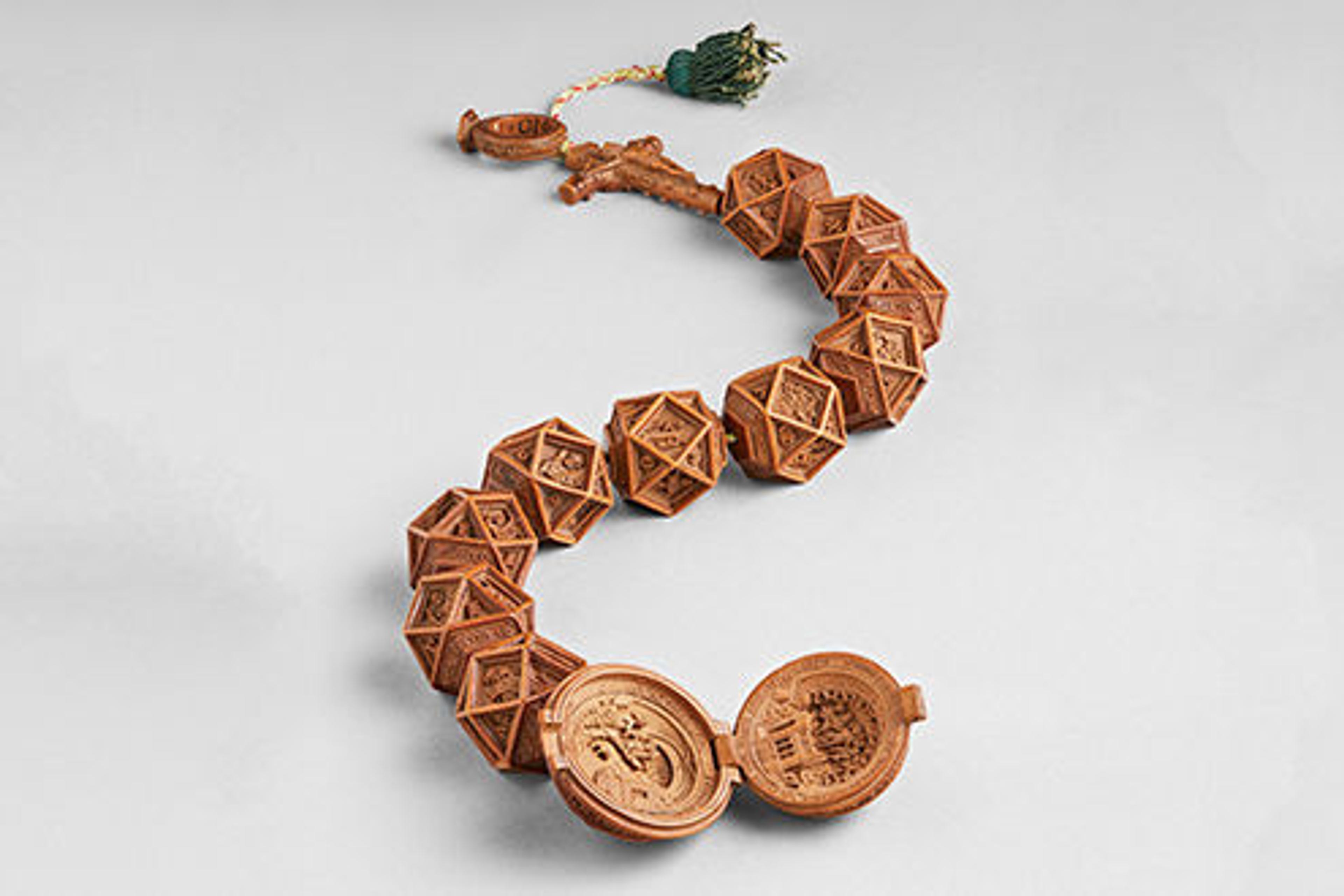 Small Wonders: Gothic Boxwood Miniatures
