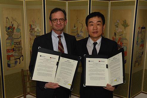 Metropolitan Museum Signs Memorandum of Understanding with Korea’s Ministry of Culture