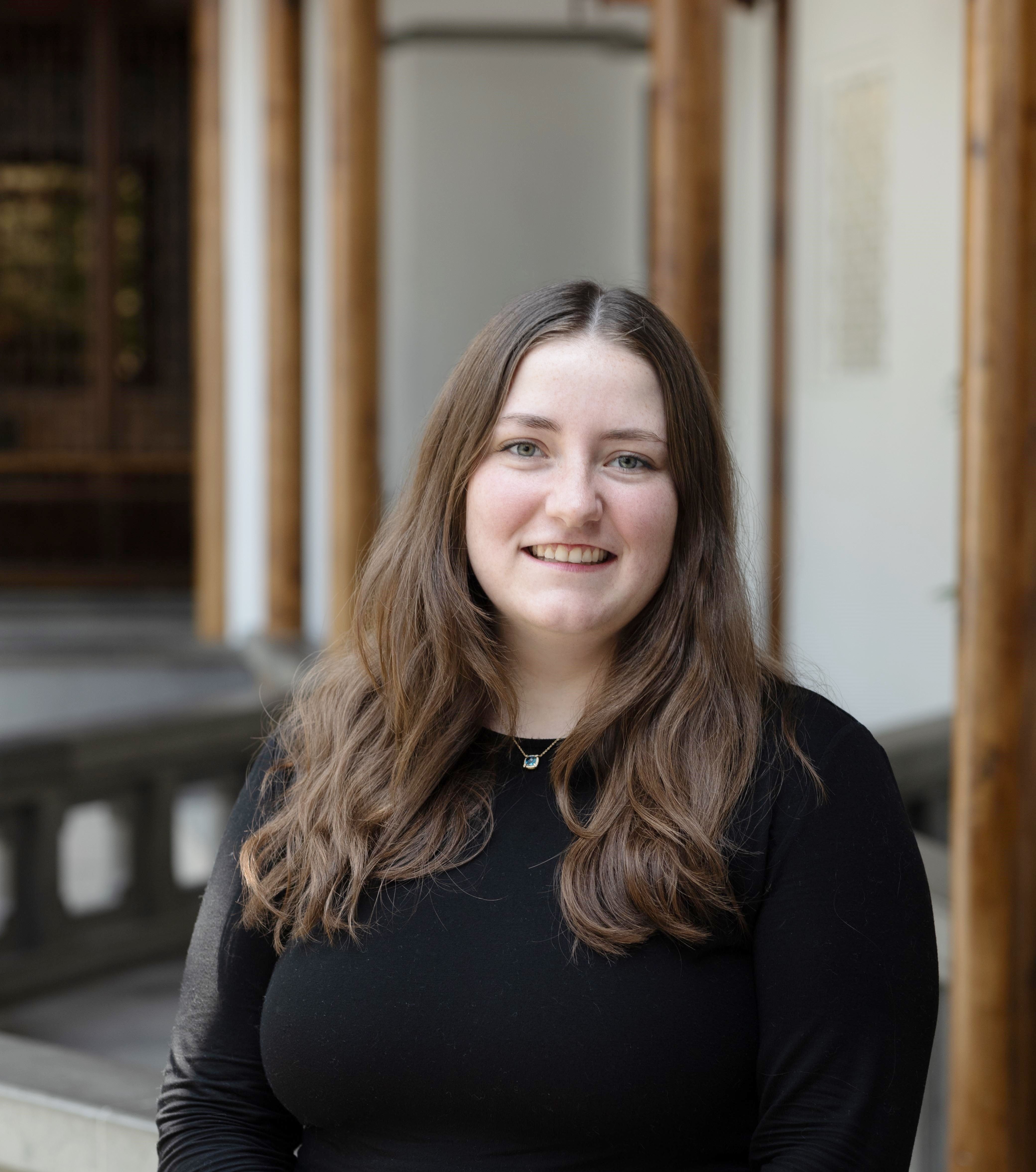 Headshot of Lucy Medley