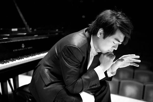 Lang Lang. Photo by Xun Chi