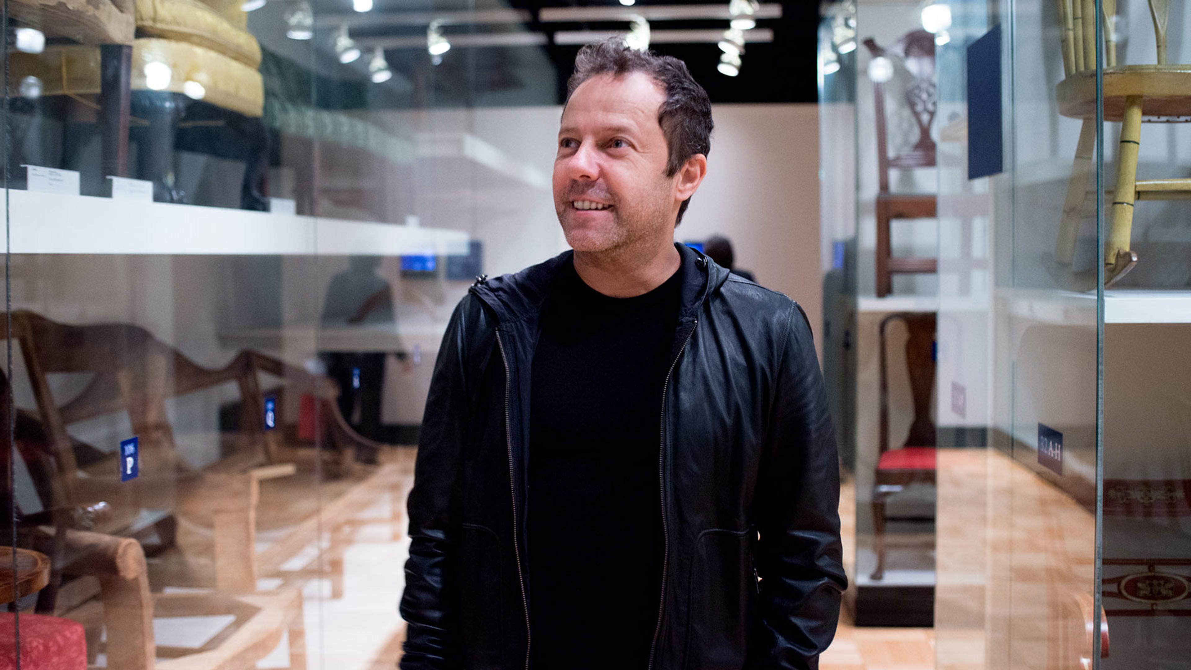 Vik Muniz on The Henry R. Luce Center for the Study of American Art
