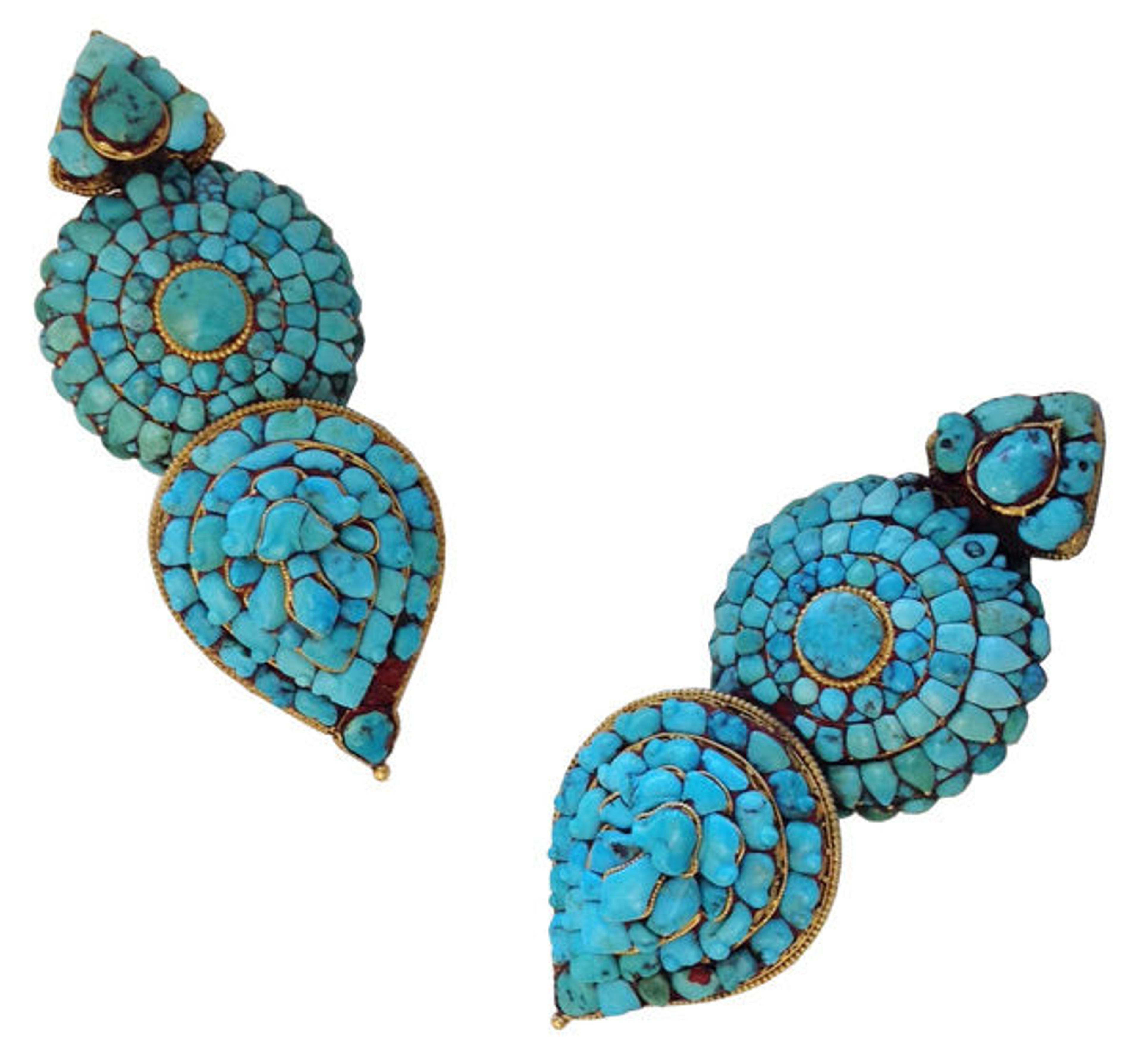 Pair of Woman's Earrings, 19th–early 20th century. Tibet, Lhasa area. Gold and turquoise; 3 1/2 x 1 1/2 in. (8.9 x 3.8 cm). The Metropolitan Museum of Art, New York, John Stewart Kennedy Fund, 1915 (15.95.91, .92)