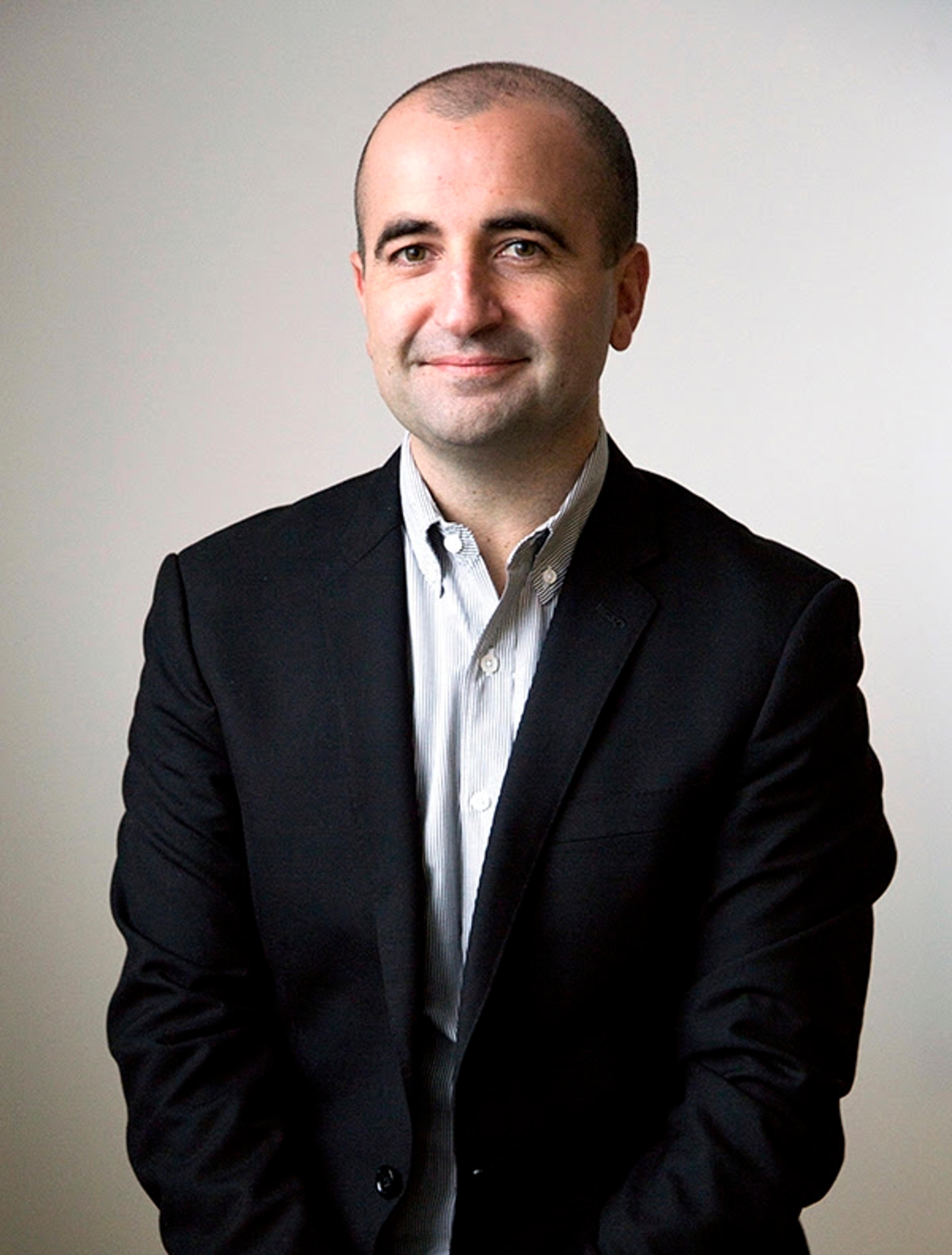 Headshot of David Breslin