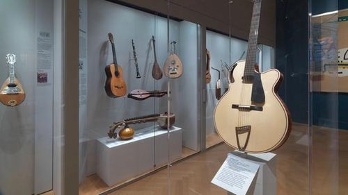 Image for Meet Musical Instruments at The Met!