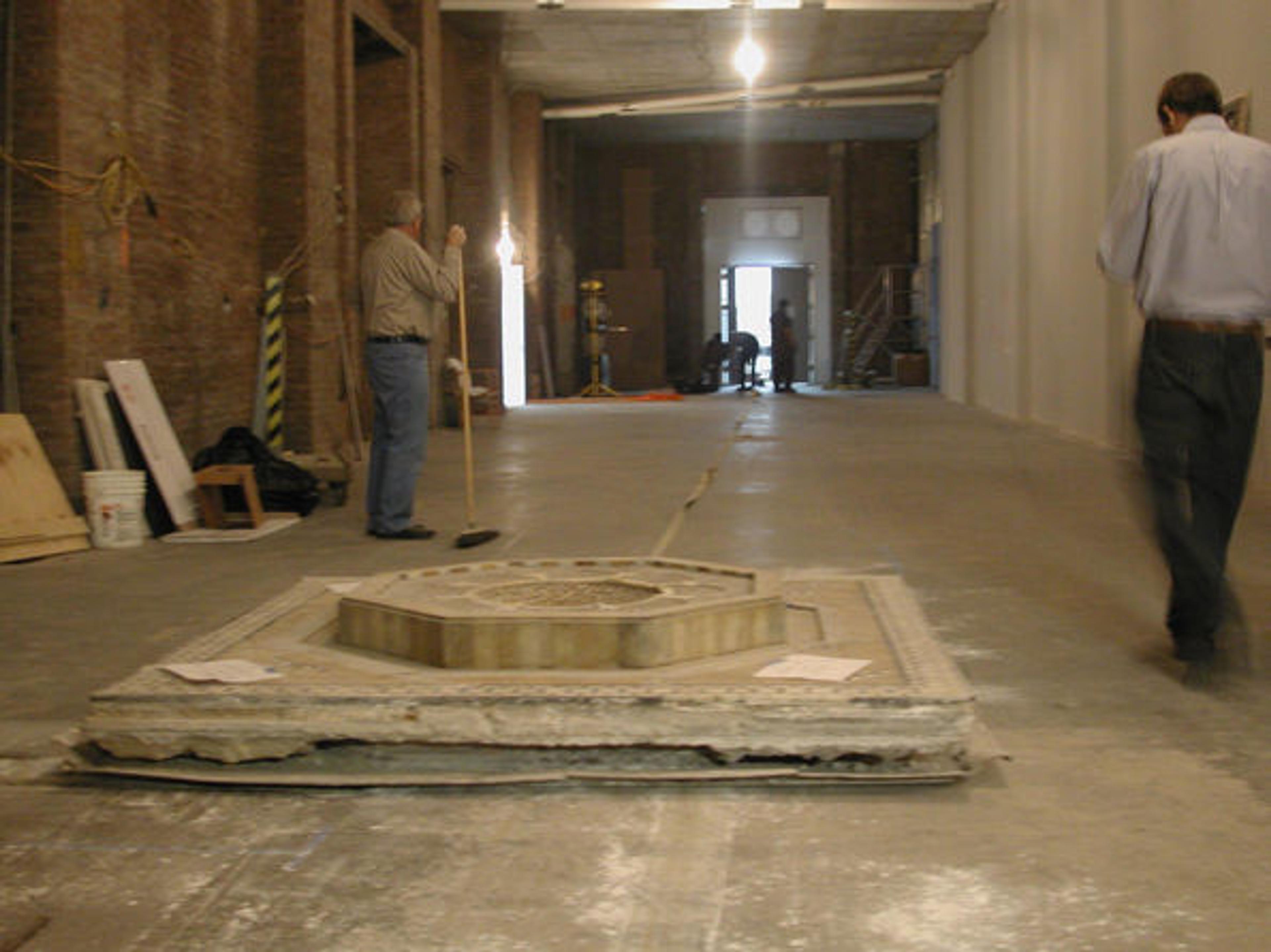 Moving of the Damascus Room Fountain, 2009