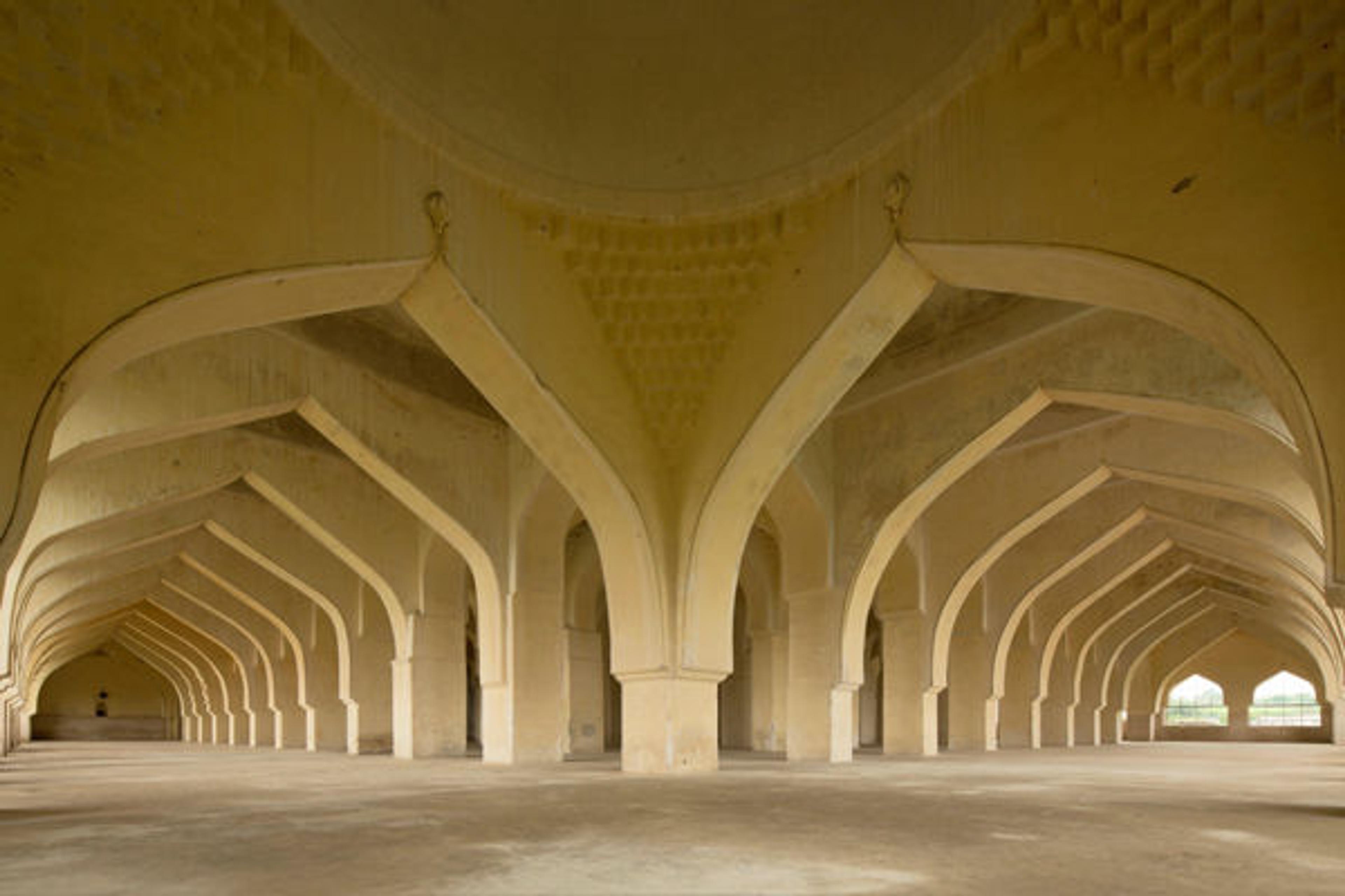 Outer gallery, Jami Masjid (Congregational Mosque), Gulbarga, late 14th–early 15th century. Photography © Antonio Martinelli