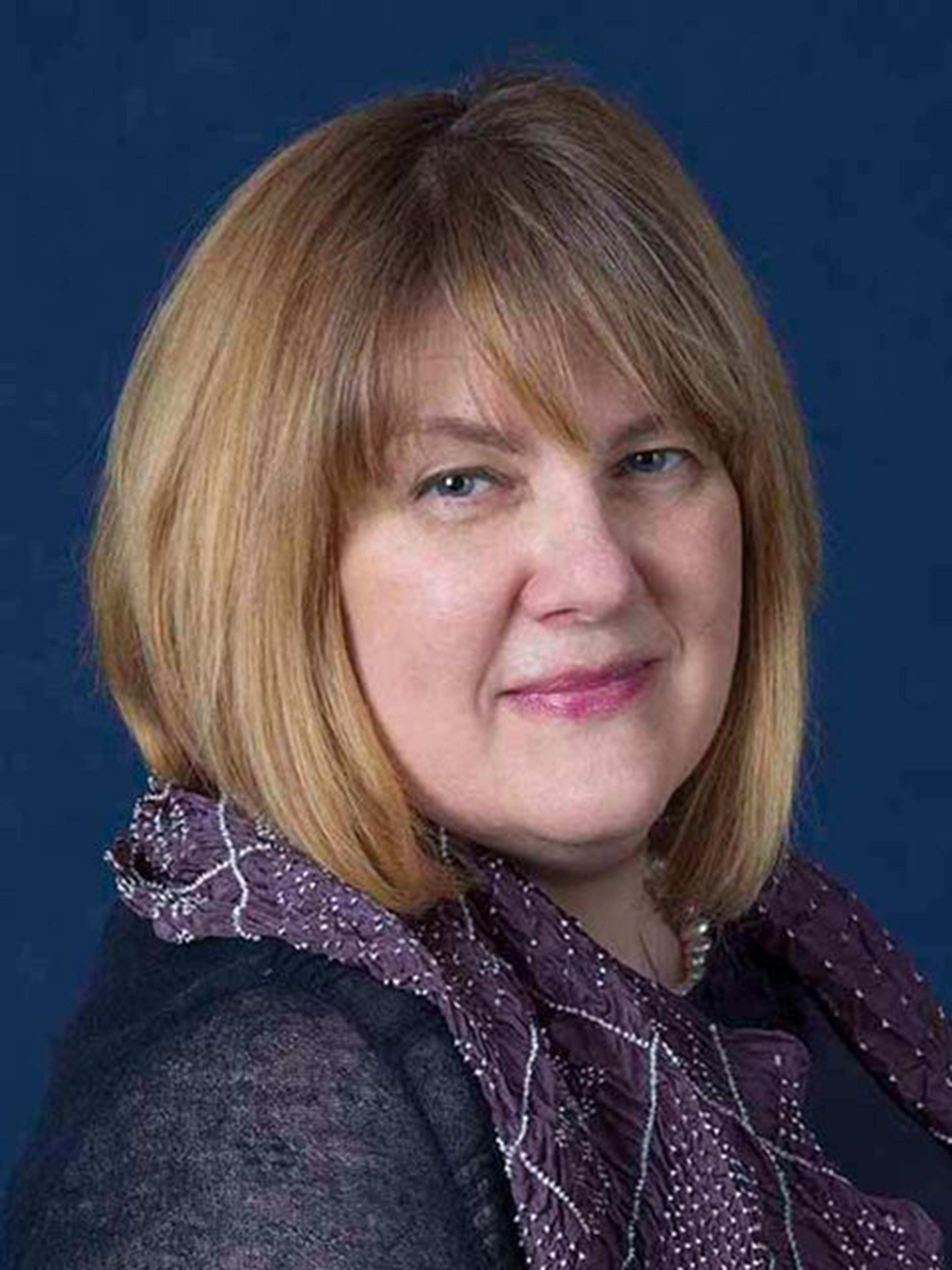 Headshot of Janina Poskrobko