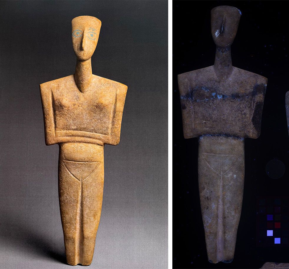 Cycladic Female Figurine - Highly stylized with only the most general and prominent body features represented discount - Marble Base - Bronze