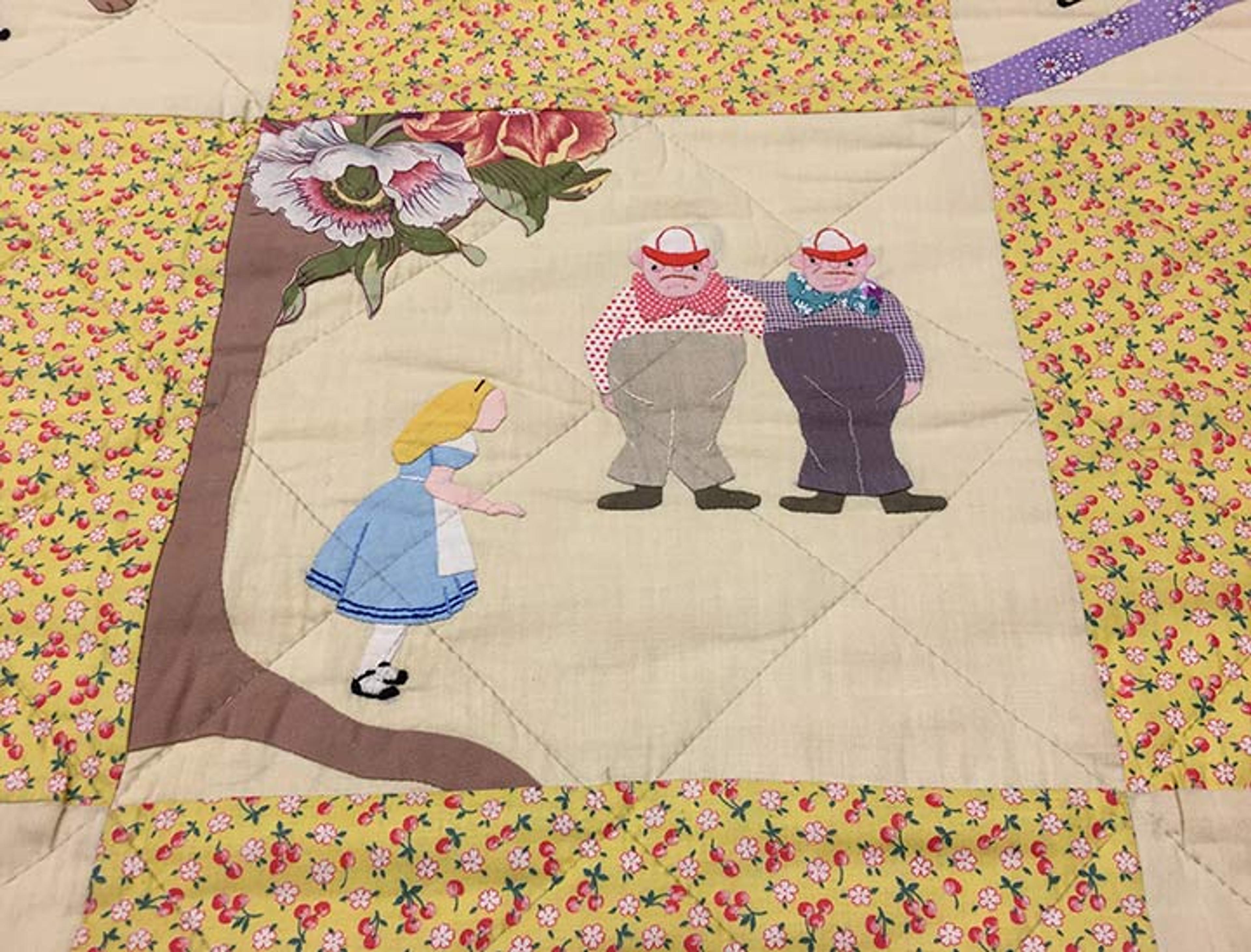 Alice in Wonderland quilt detail