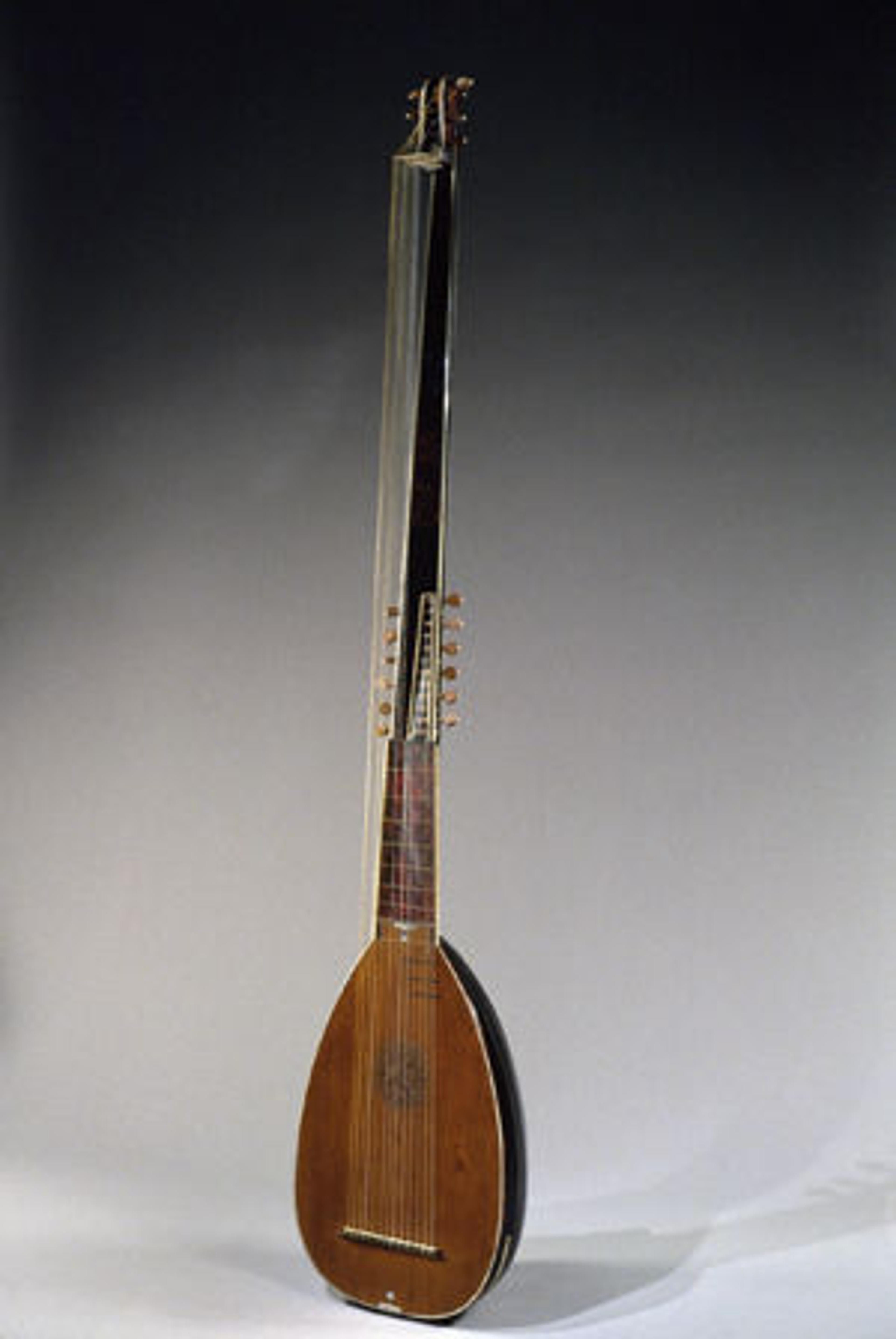 David Tecchler (Austrian, 1666–1747) | Archlute, ca. 1725 | 1988.87