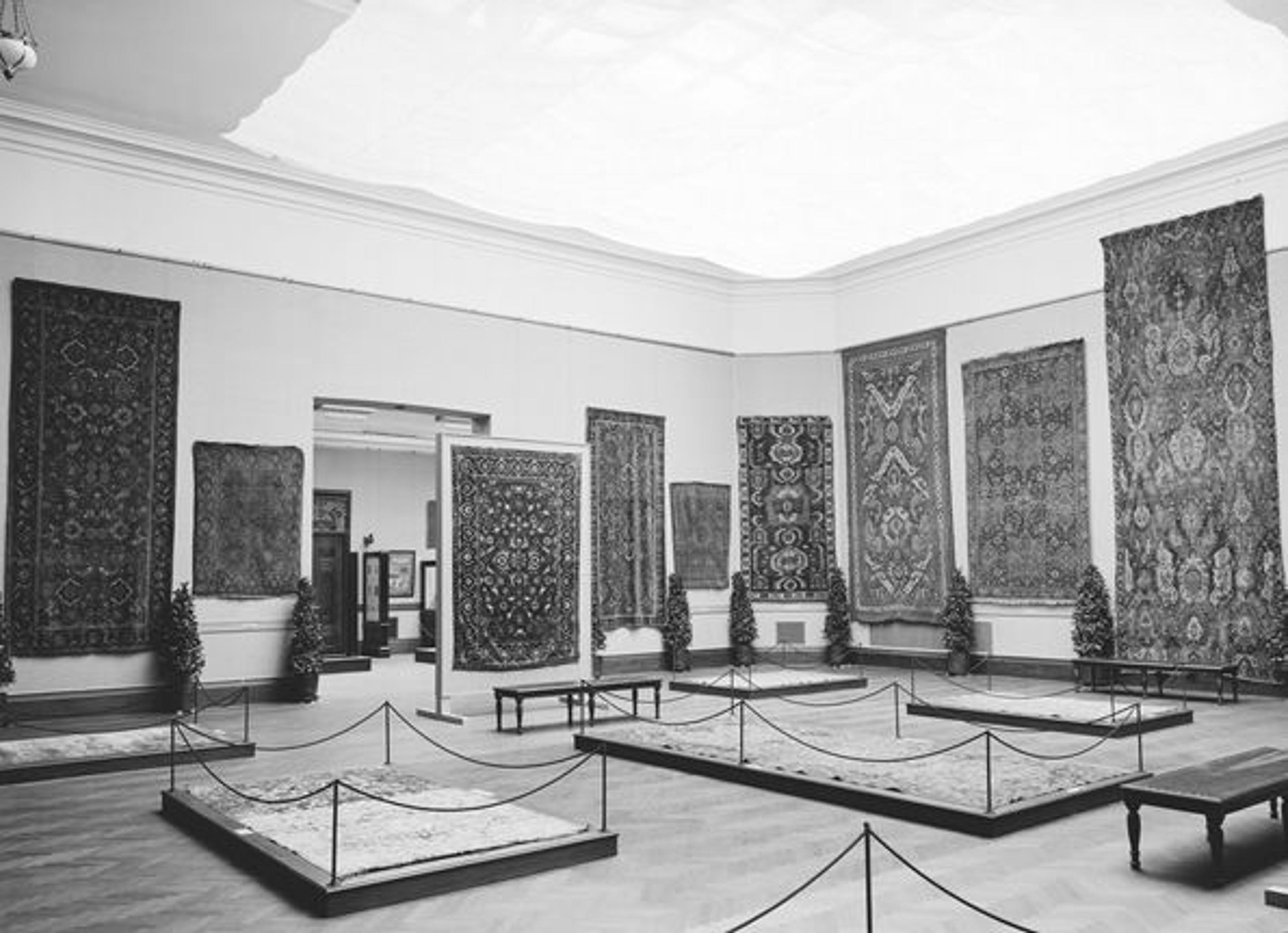 "Early Oriental Rugs" Exhibition, 1910