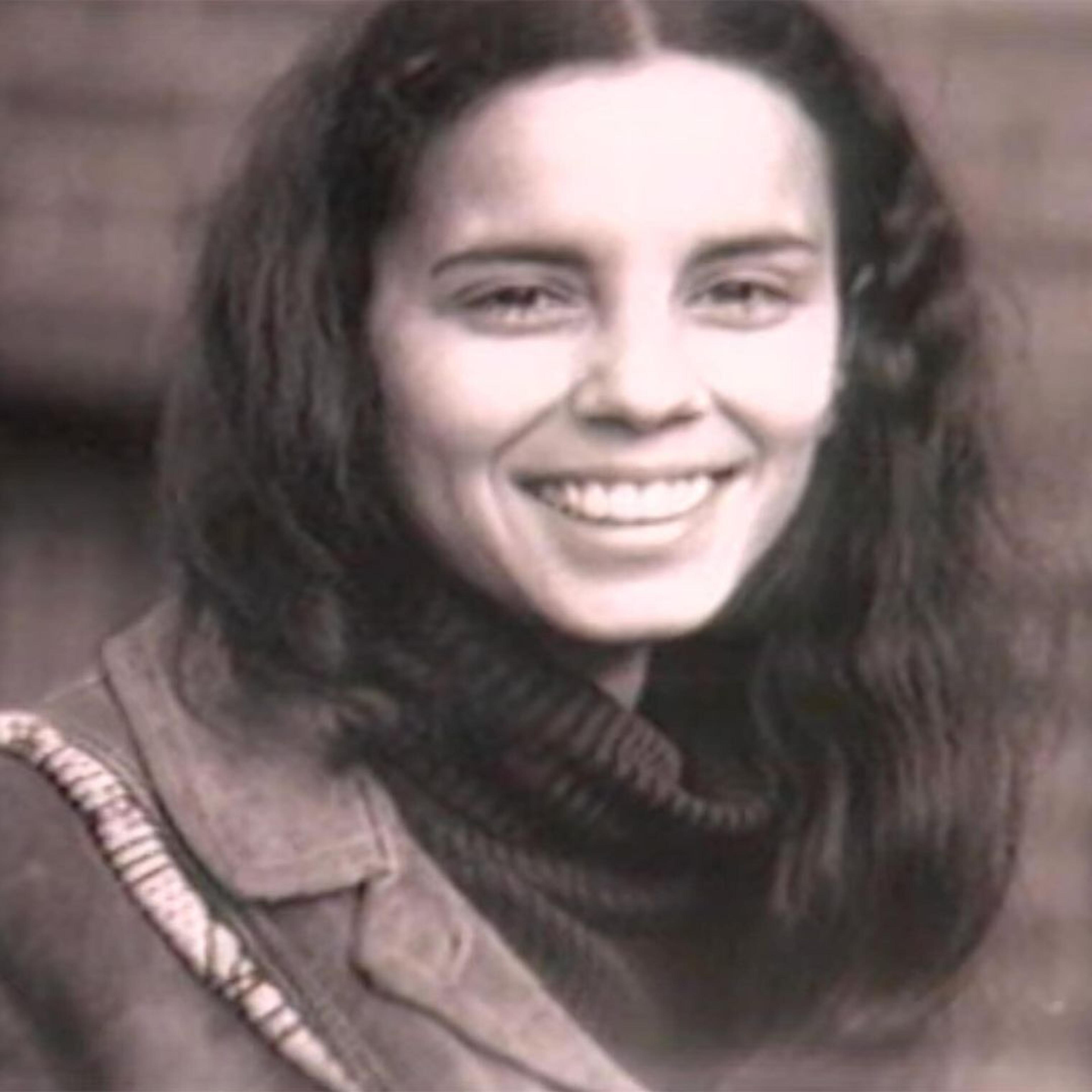 A photo of the artist Ana Mendieta