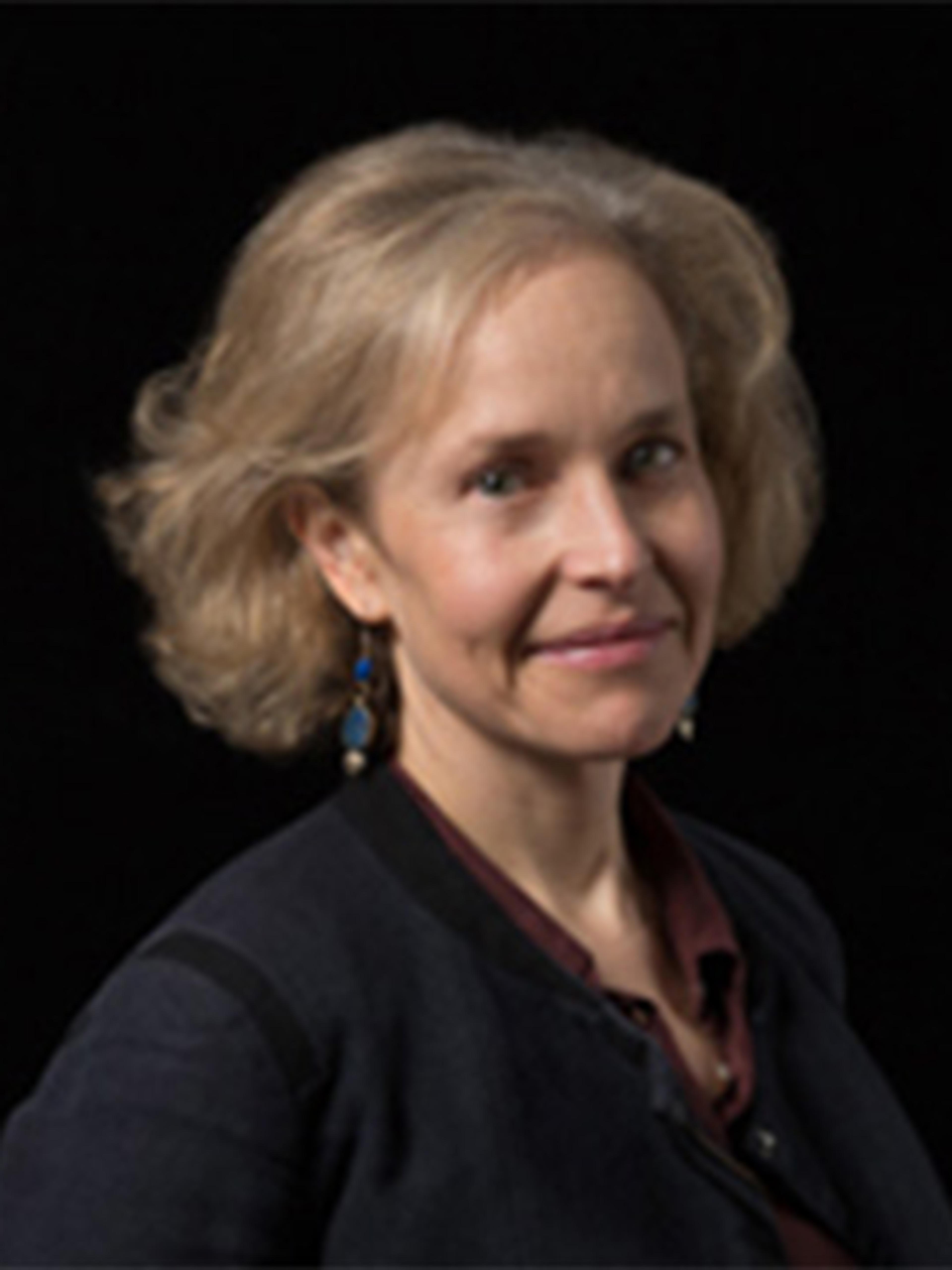 Headshot of Lucretia Kargère