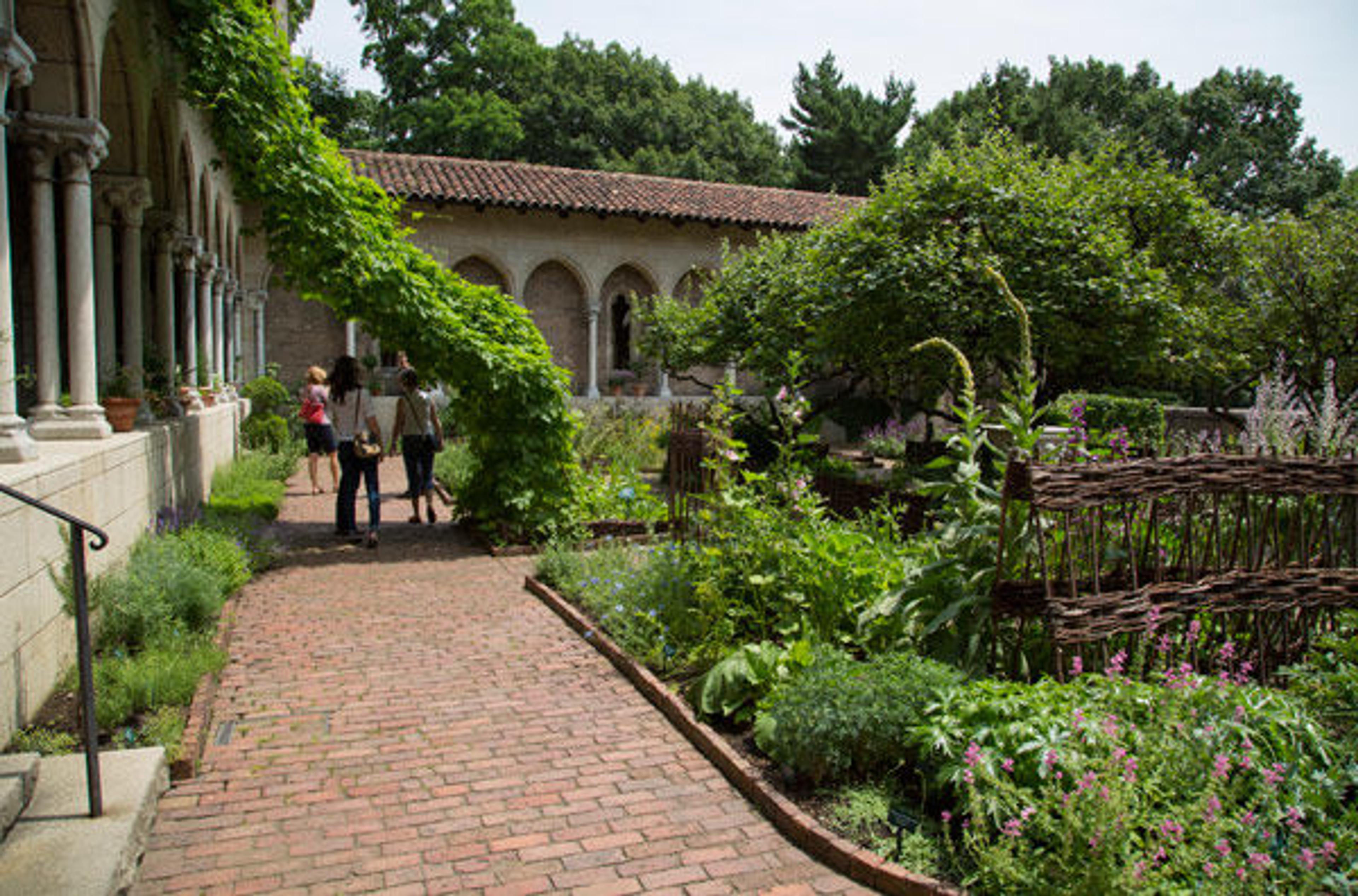 Bonnefont Cloister Garden