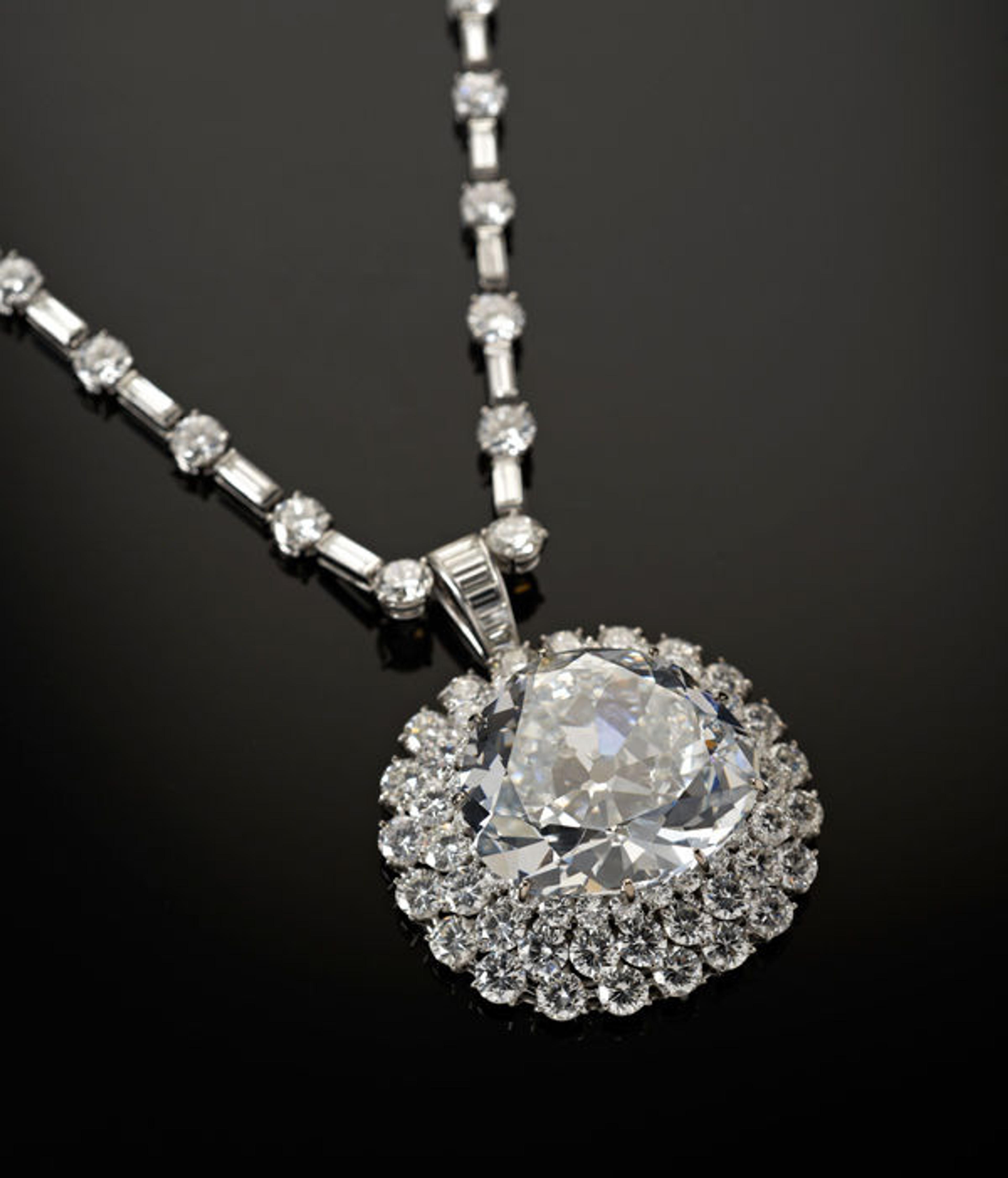 "Idol's Eye" diamond with Harry Winston necklace, Diamond: early 17th century; Necklace: mid-20th century. Islamic. 70.21 carats. The Al-Thani Collection