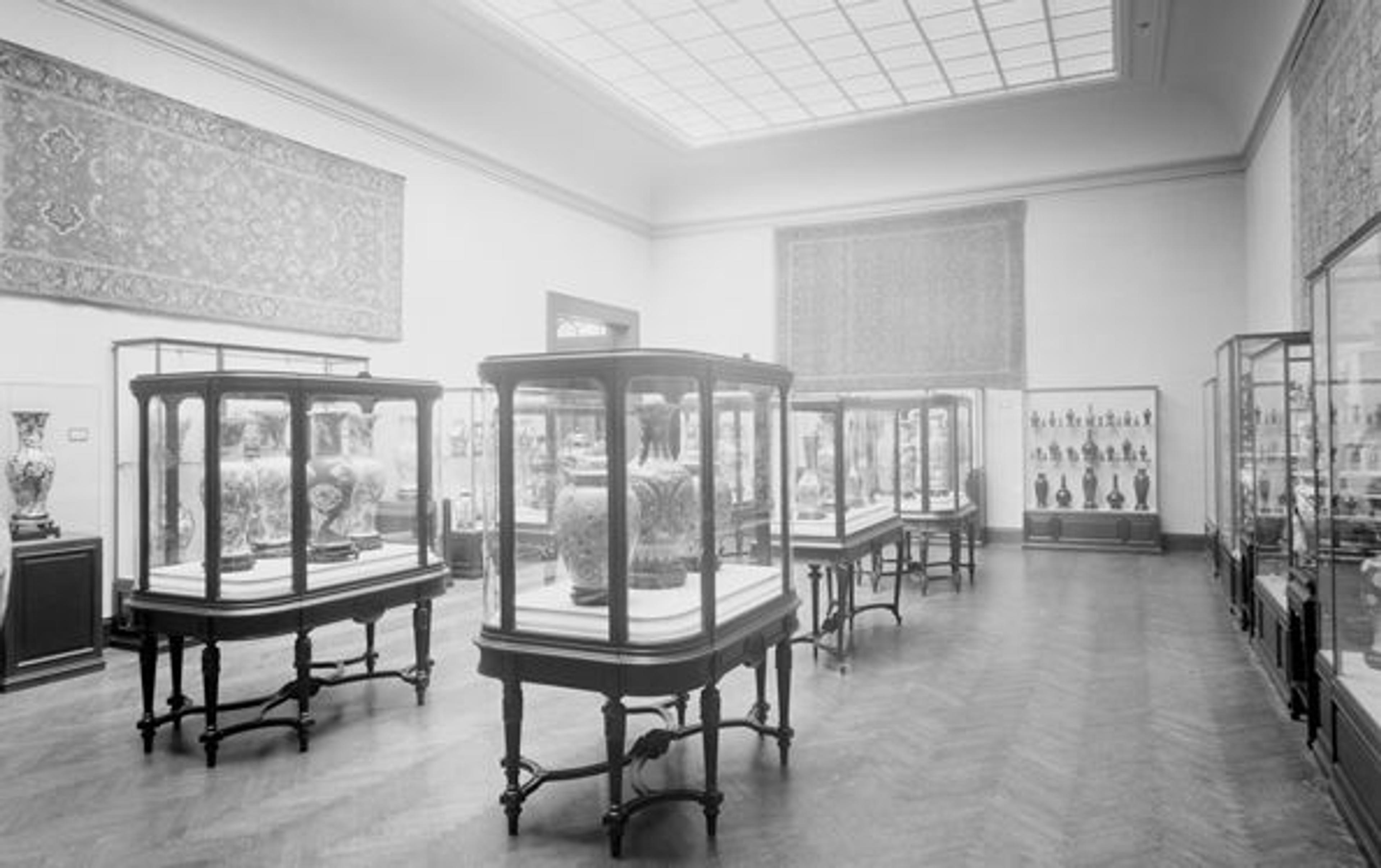 Gallery C-36, 1914