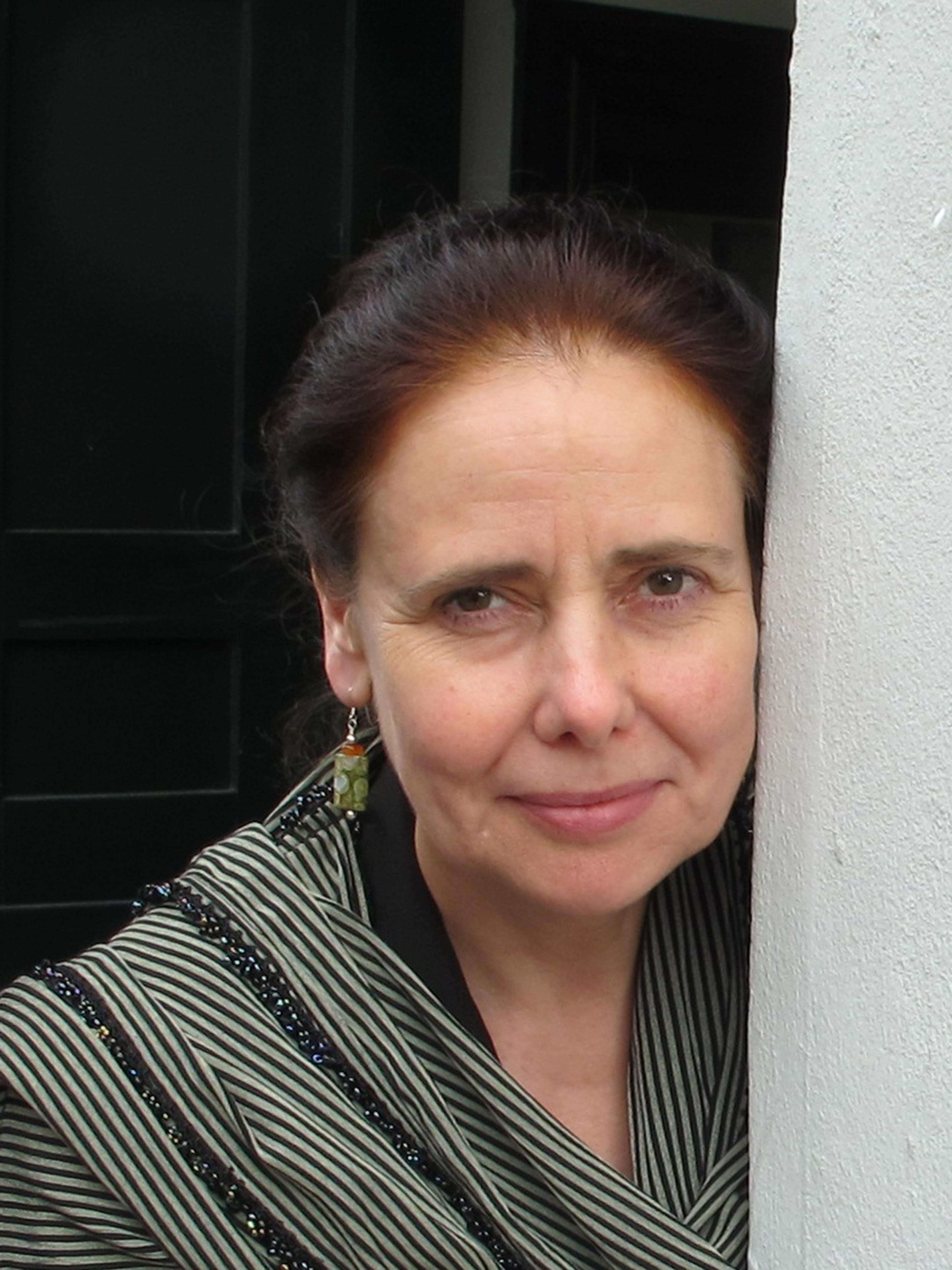 Headshot of Nora W. Kennedy