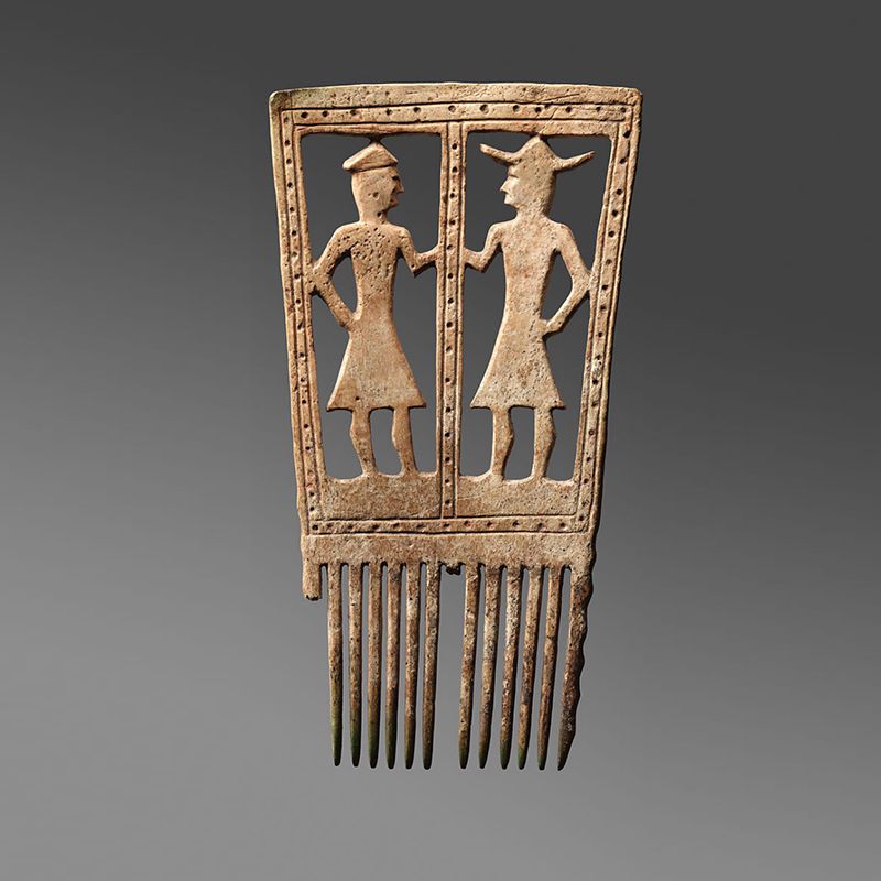 Comb - Seneca or Susquehannock, Native American - The Metropolitan