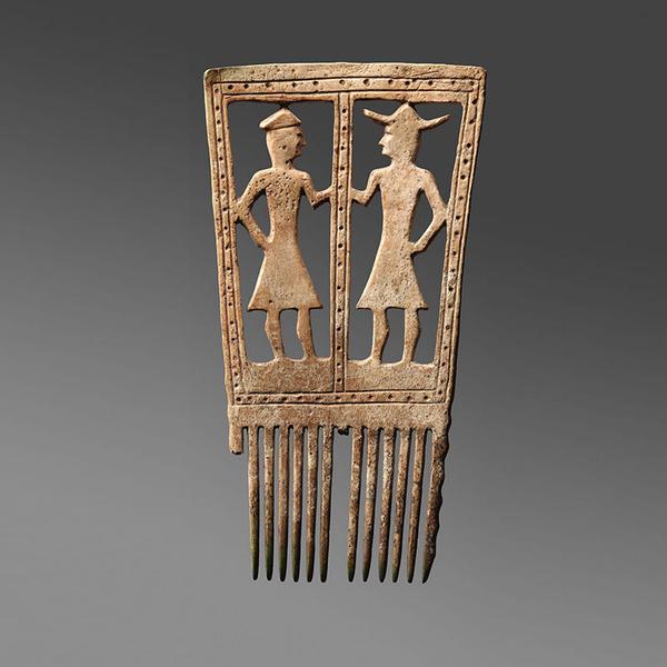 Cover Image for 9806: Comb, Haudenosaunee