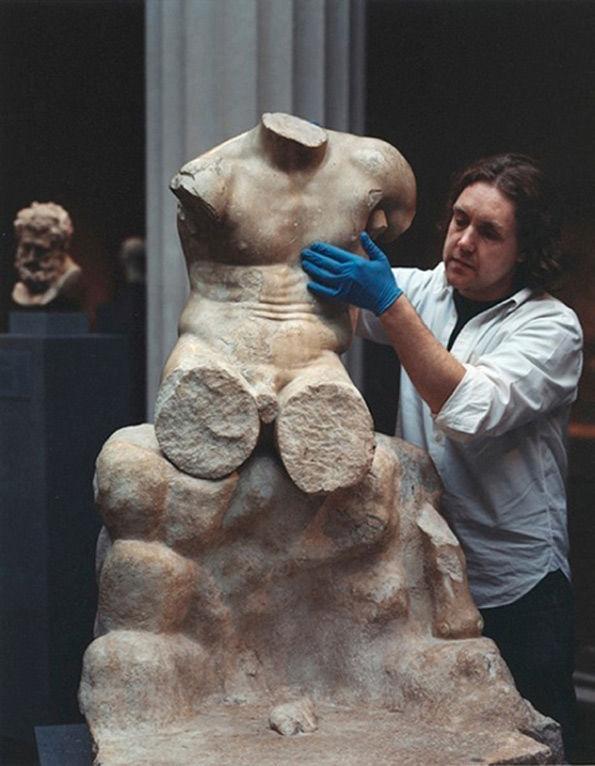 Matt Ducklo | Statue of Herakles seated on a rock, Imperial, 1st or 2nd century A.D. Roman; adaptation of a Greek statue of the late 4th or early 3rd century B.C., Metropolitan Museum of Art | 2008