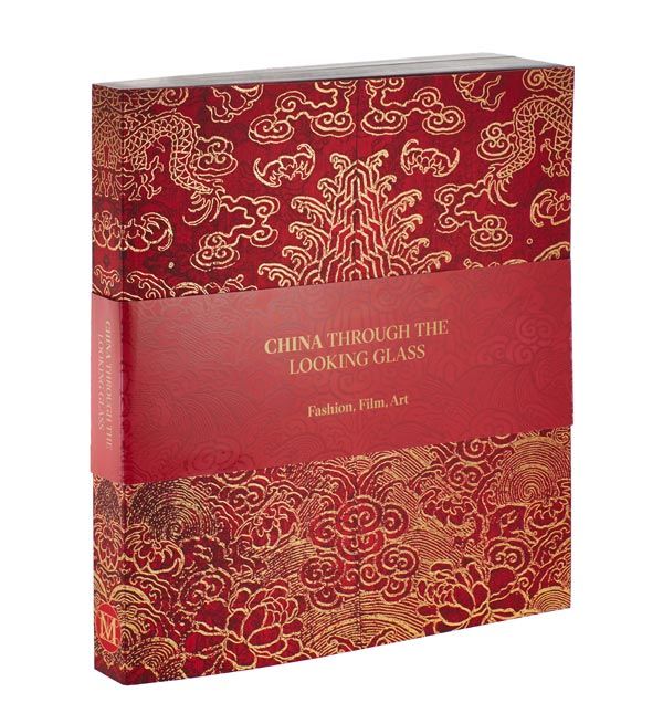 Crossing Cultures—Platon for China: Through the Looking Glass