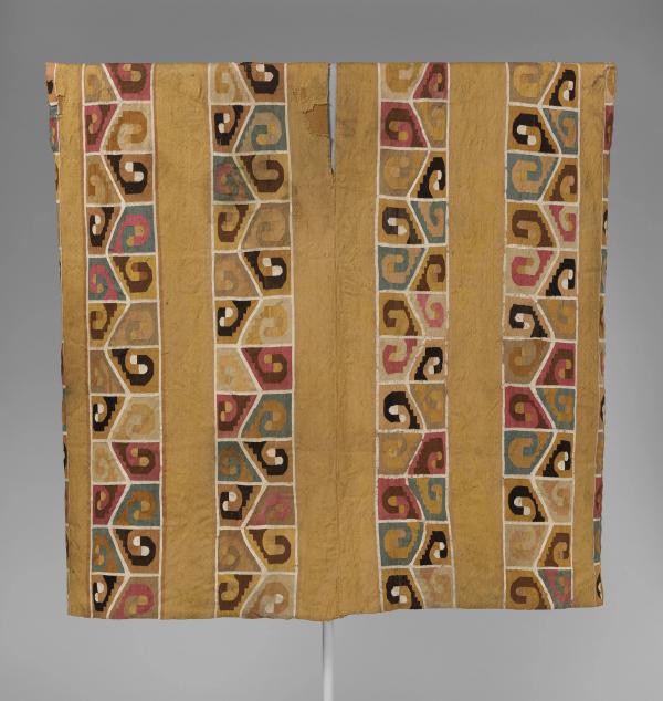 Cover Image for 1652. Tunic, Wari artist(s)