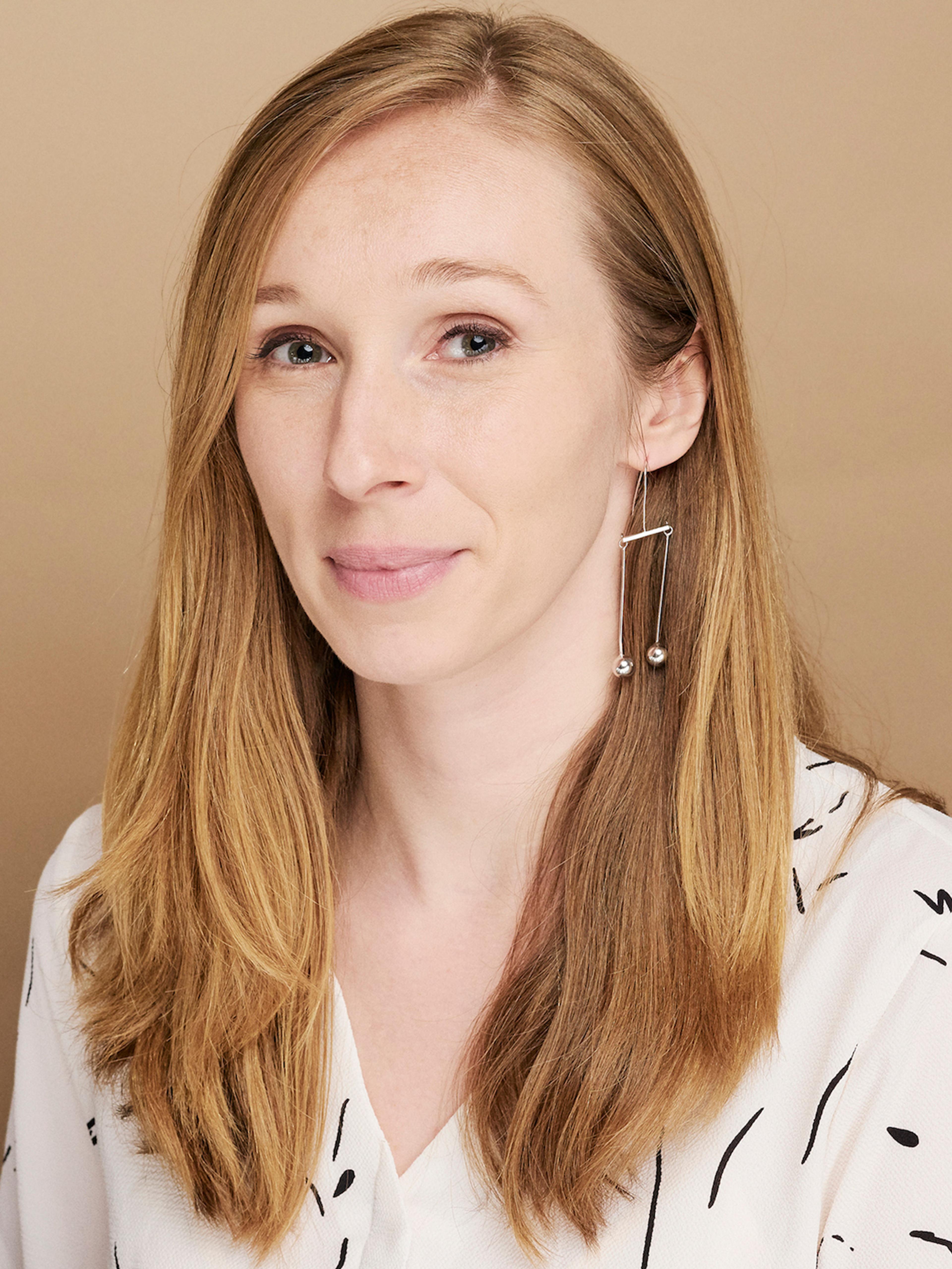 Caroline Gillaspie headshot