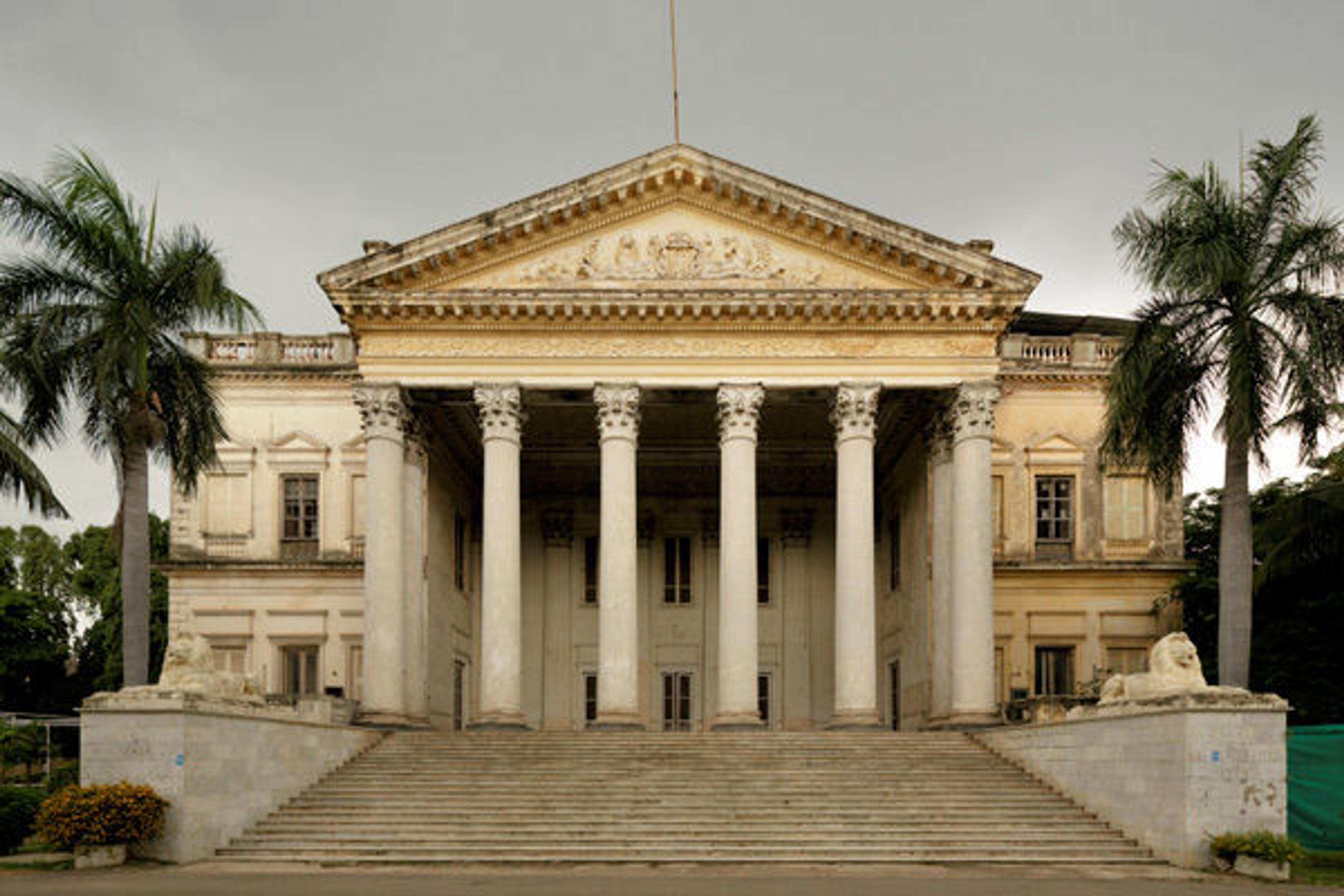British Residency, Hyderabad, constructed 1798–1805. Formerly the home of James Achilles Kirkpatrick, the Residency is now part of Osmania Women's College. Photograph courtesy of Antonio Martinelli