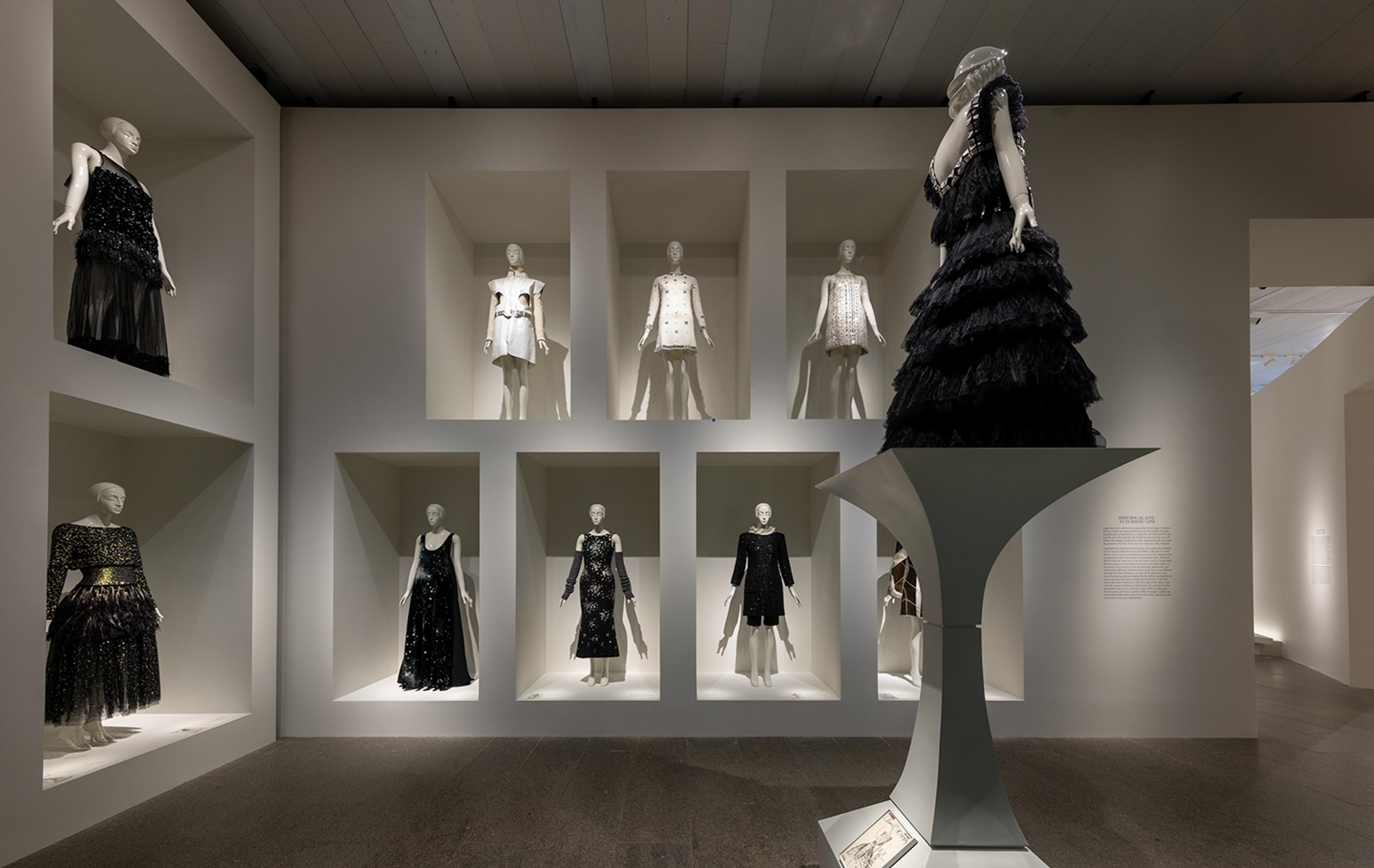 A Revelatory Karl Lagerfeld Exhibition at the Met Is a Testament