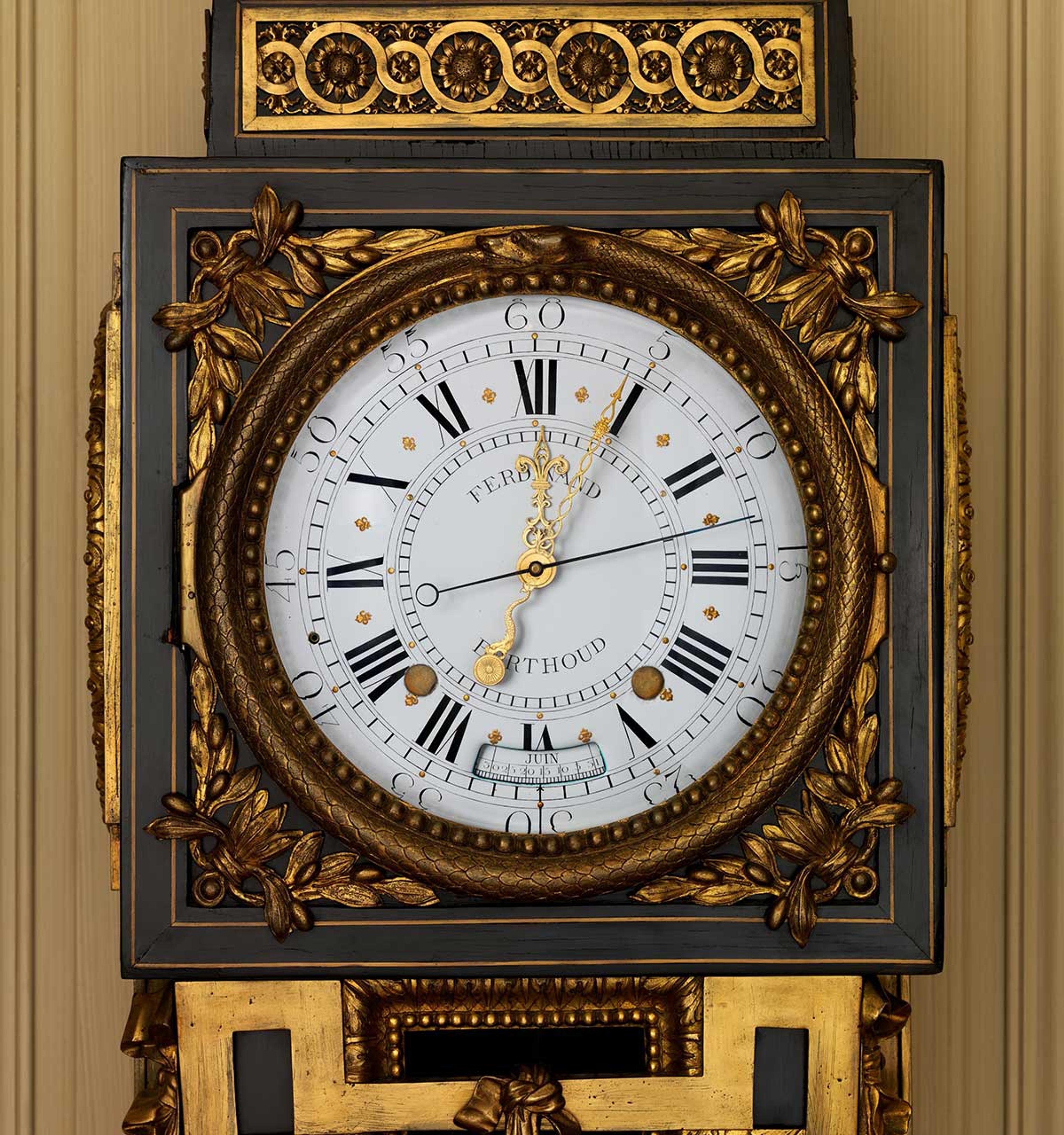 Longcase astronomical regulator