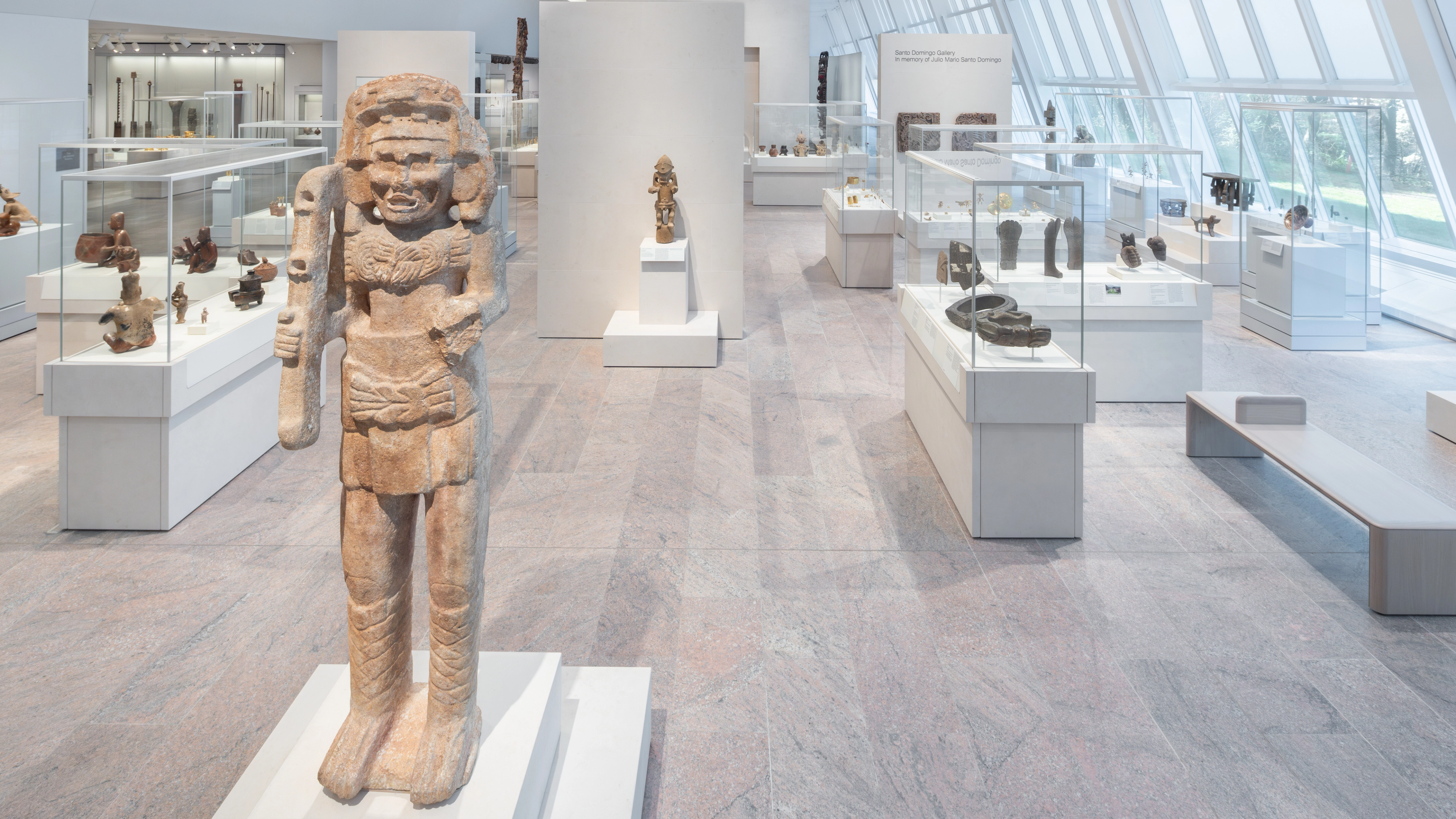Arts of the Ancient Americas, Gallery 360, The Michael C. Rockefeller Wing, The Metropolitan Museum of Art, New York. Photo by Bridgit Beyer