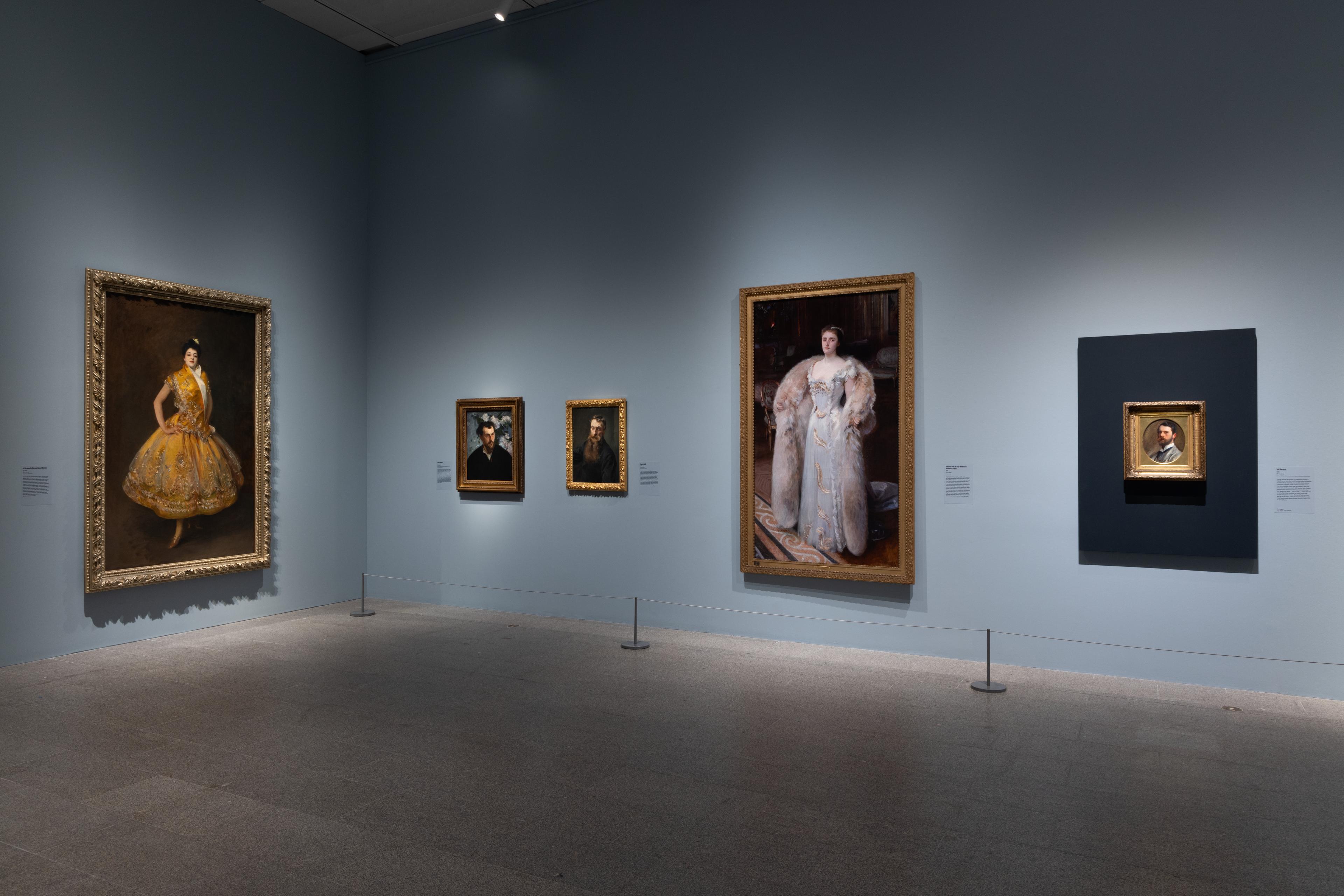 Large blue gallery view