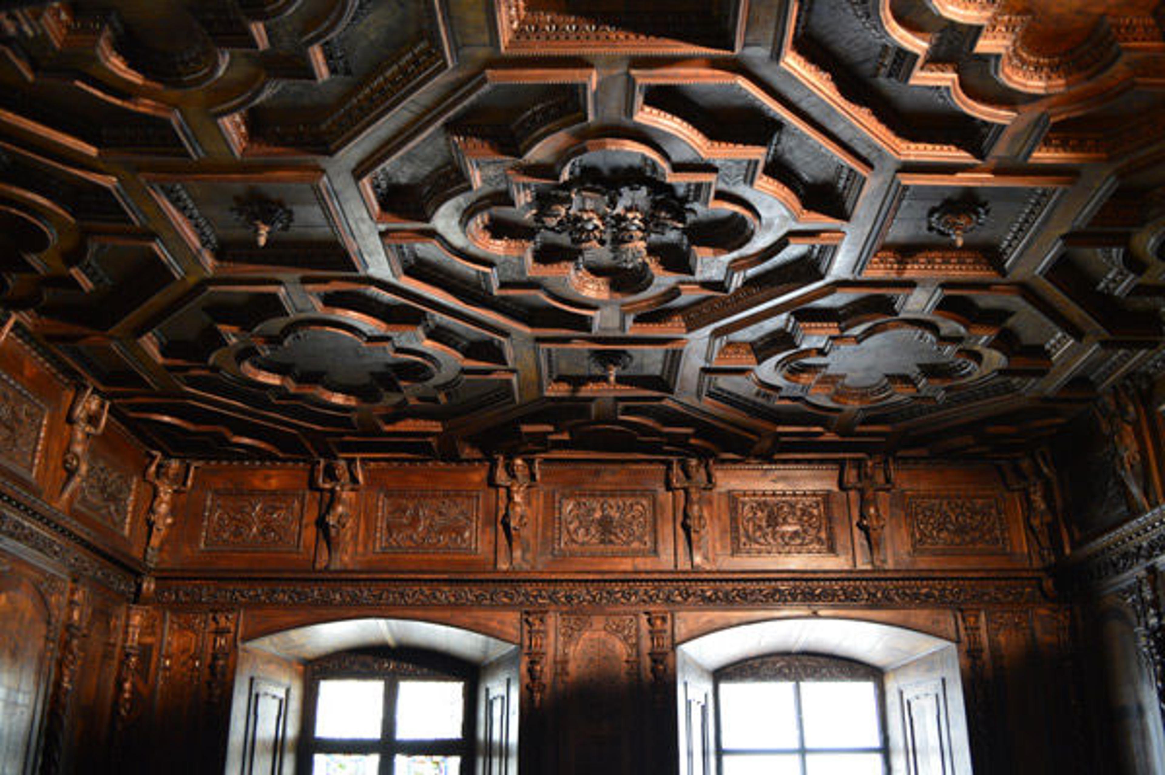 Ceiling in gallery 505 (The Swiss Room)