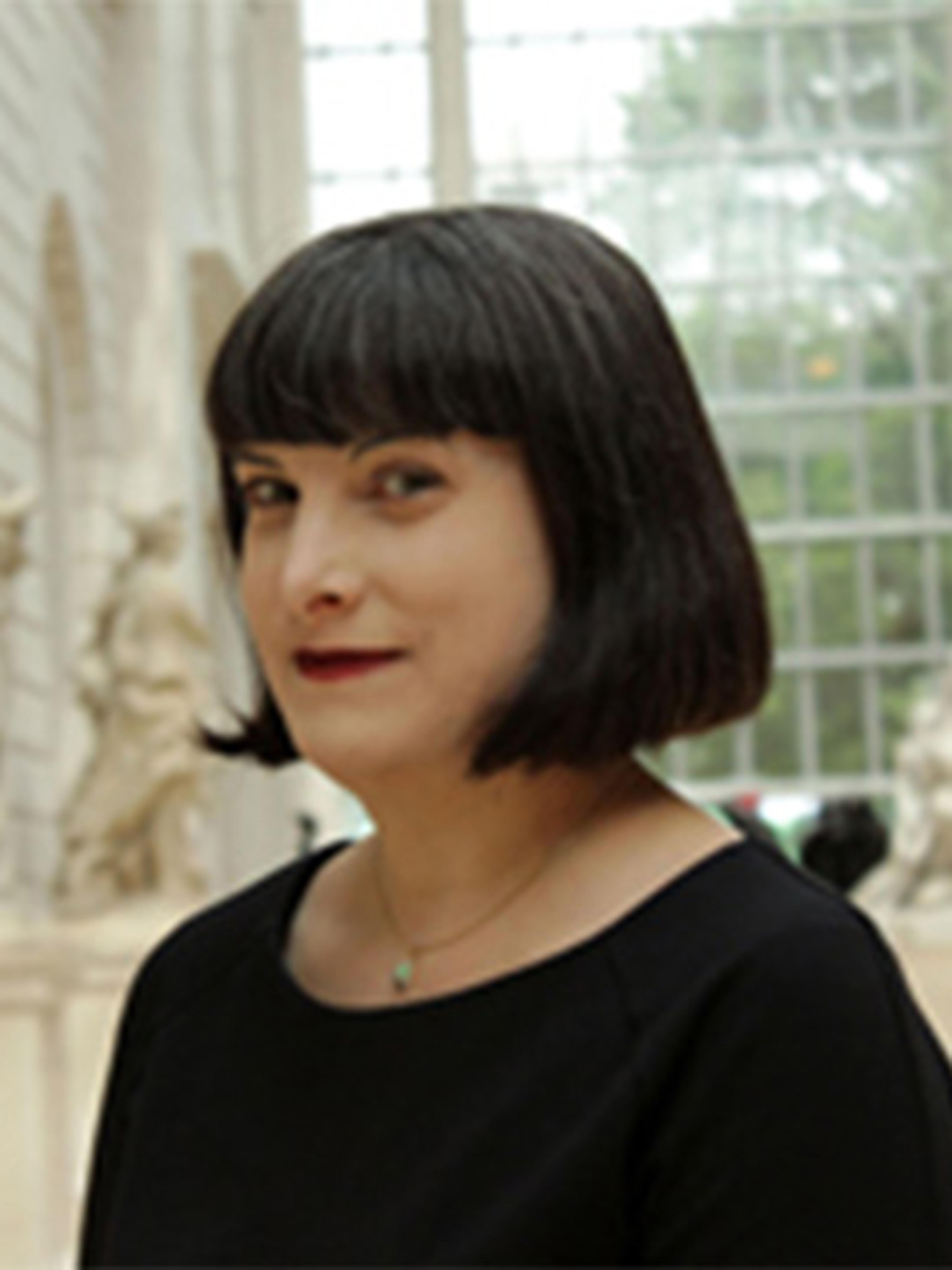 Headshot of Lisa Pilosi