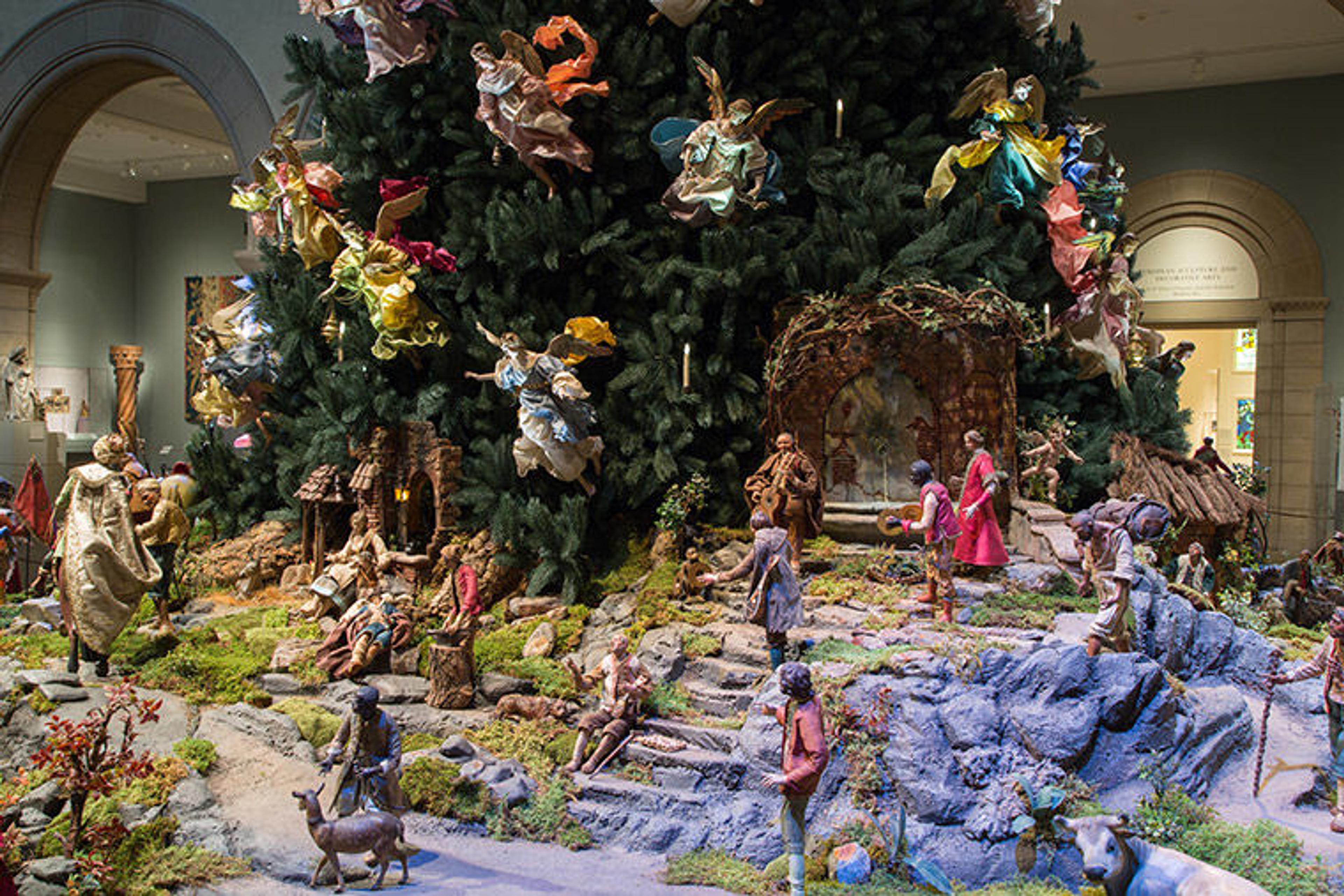 Christmas tree and Neapolitan Baroque crèche at The Met