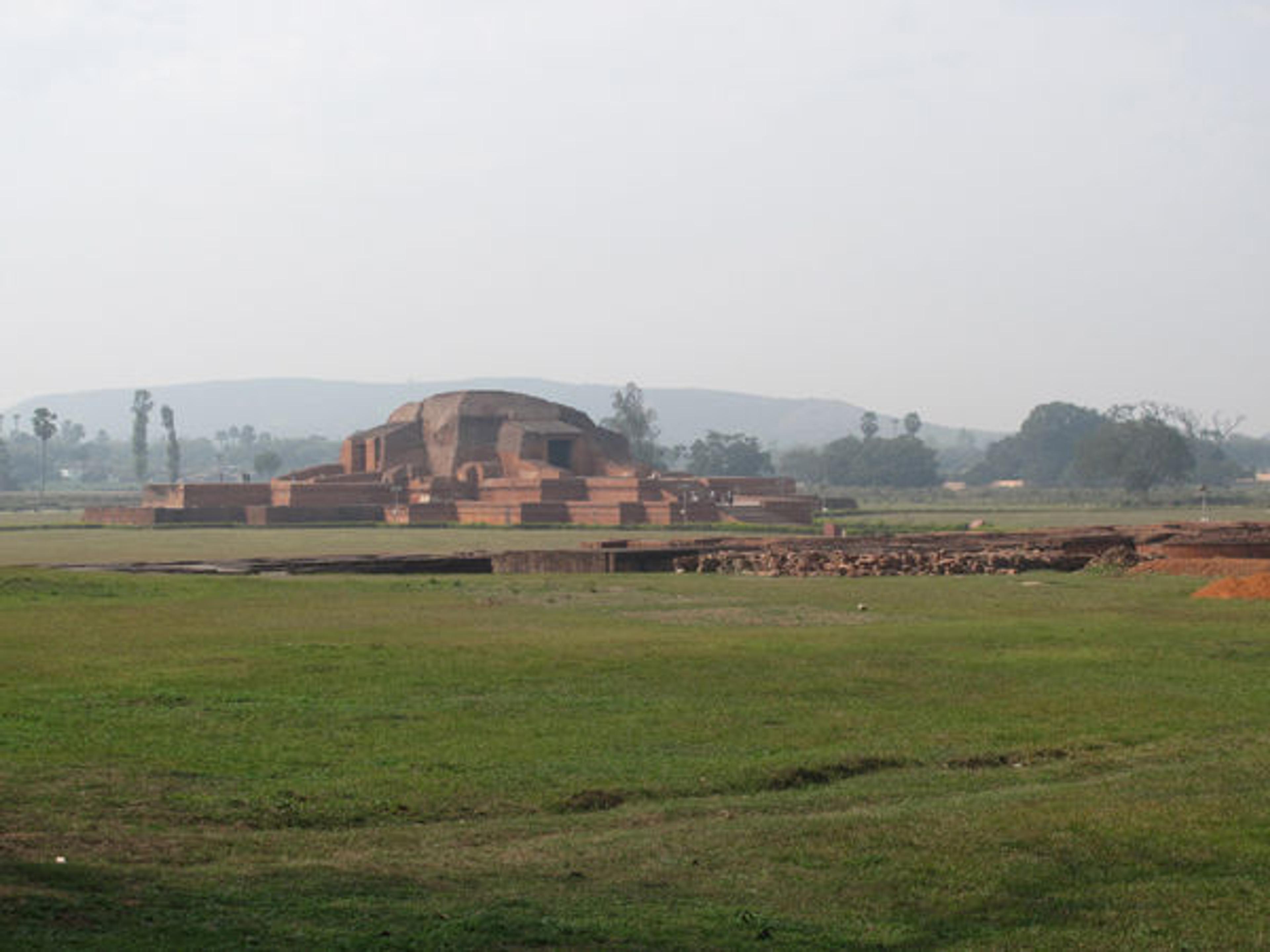 Vikramashila monastery, central temple with directional shrines