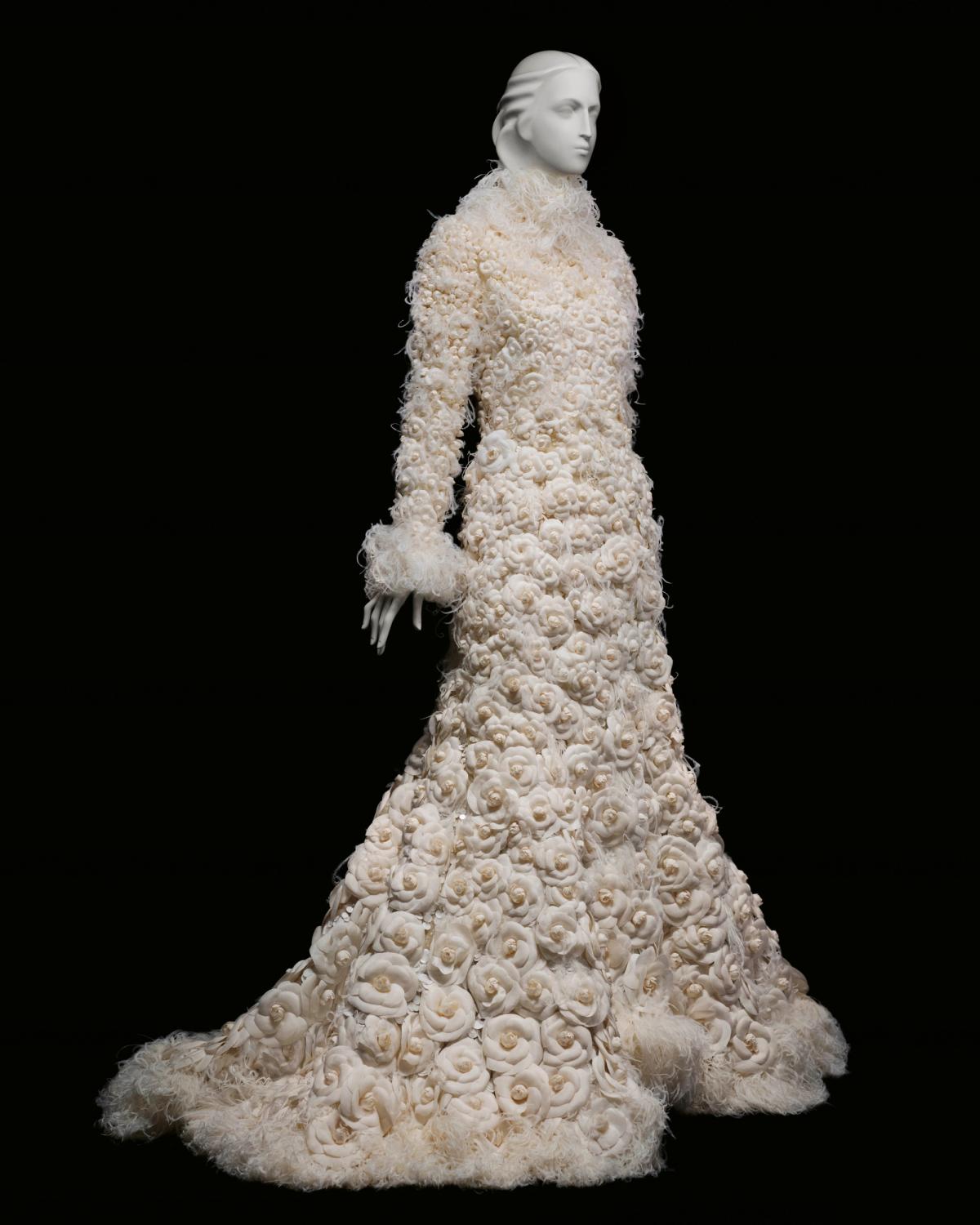 Karl Lagerfeld: A Line of Beauty - The Metropolitan Museum of Art