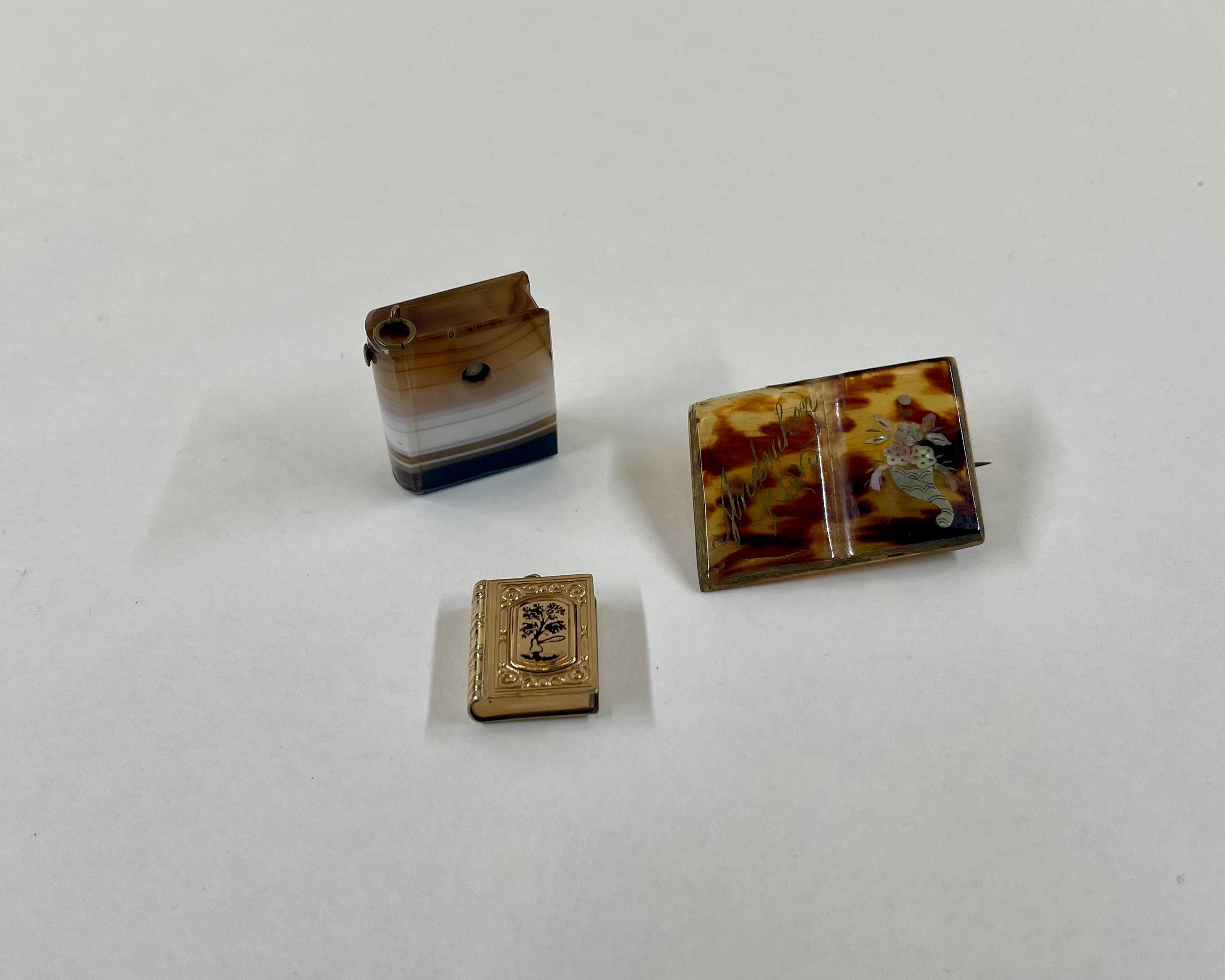 3 blooks on a white background